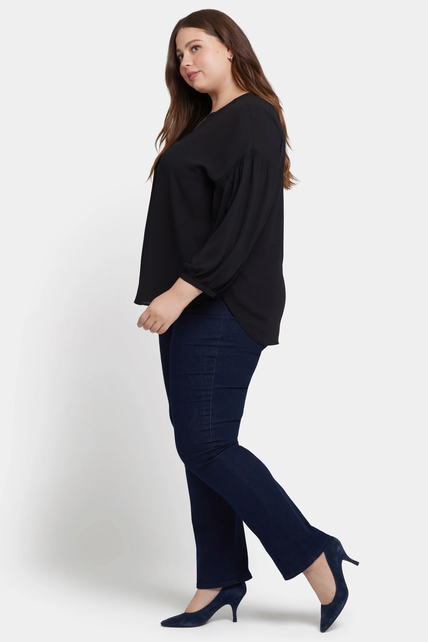12987-paulina-peasant-blouse-in-plus-size-black-1.webp