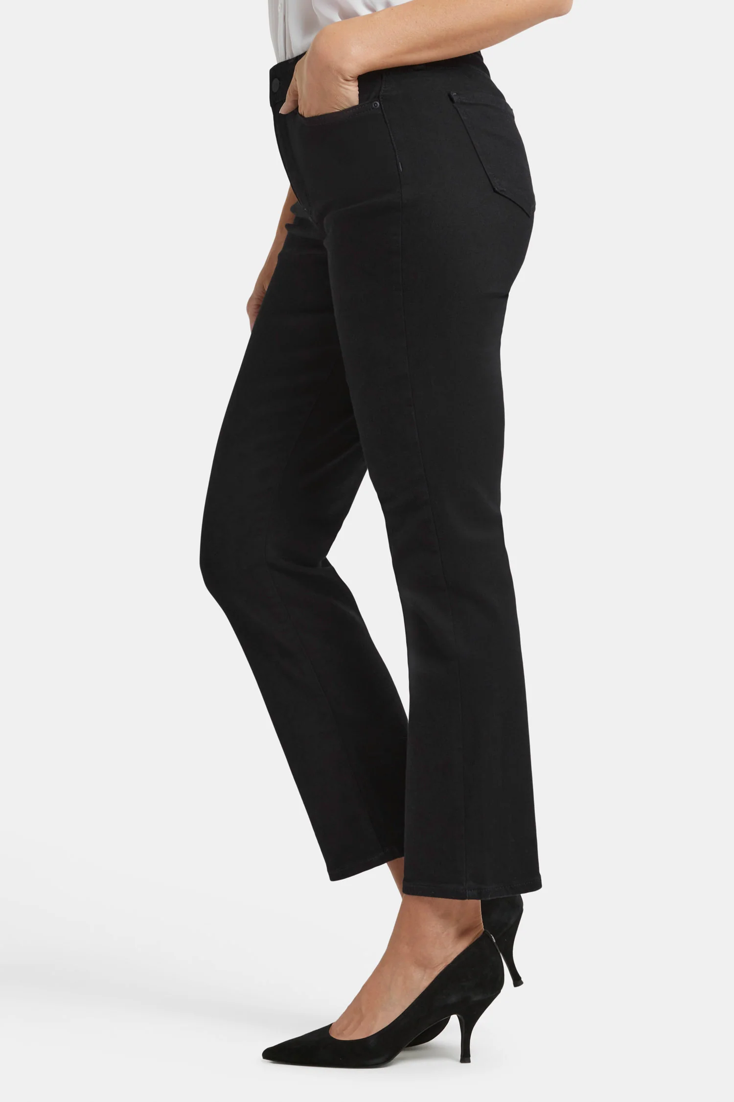 130-ellison-straight-jeans-black-1.webp