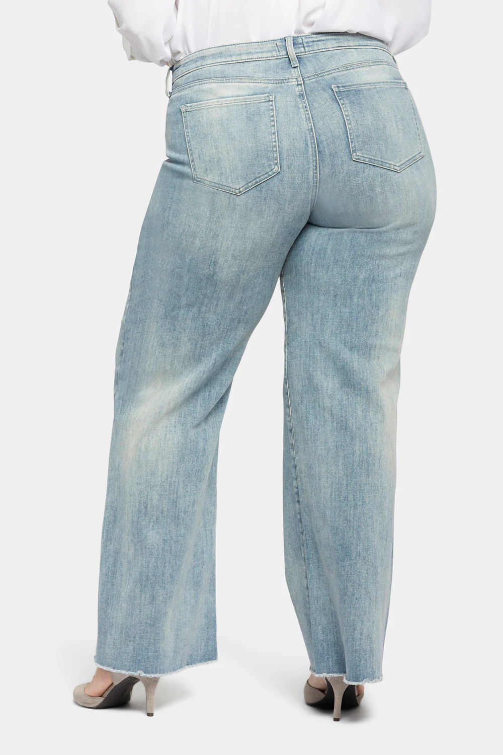 13016-teresa-trouser-jeans-in-plus-size-affection-1.webp