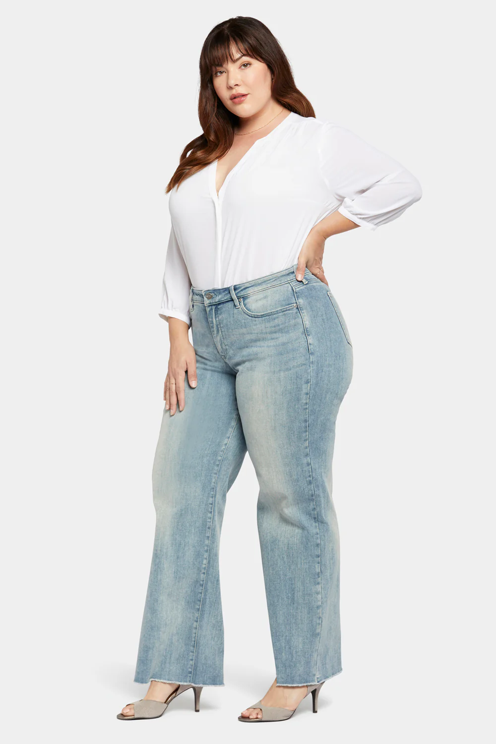 13016-teresa-trouser-jeans-in-plus-size-affection-1.webp