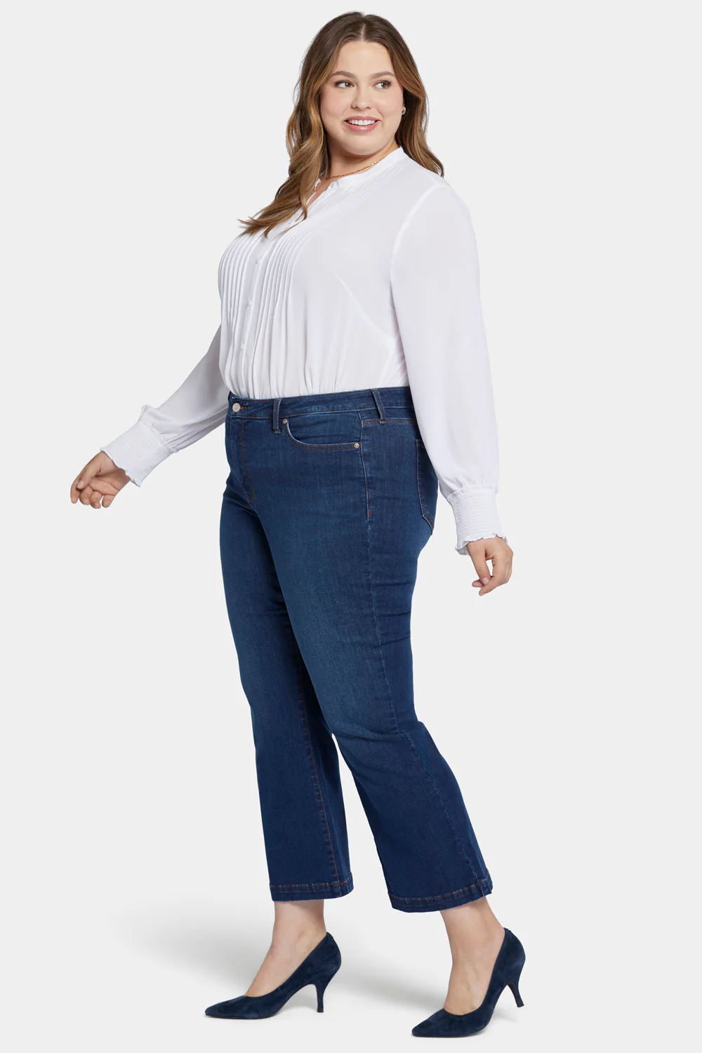 13121-relaxed-flared-jeans-in-plus-size-gold-coast-1.webp