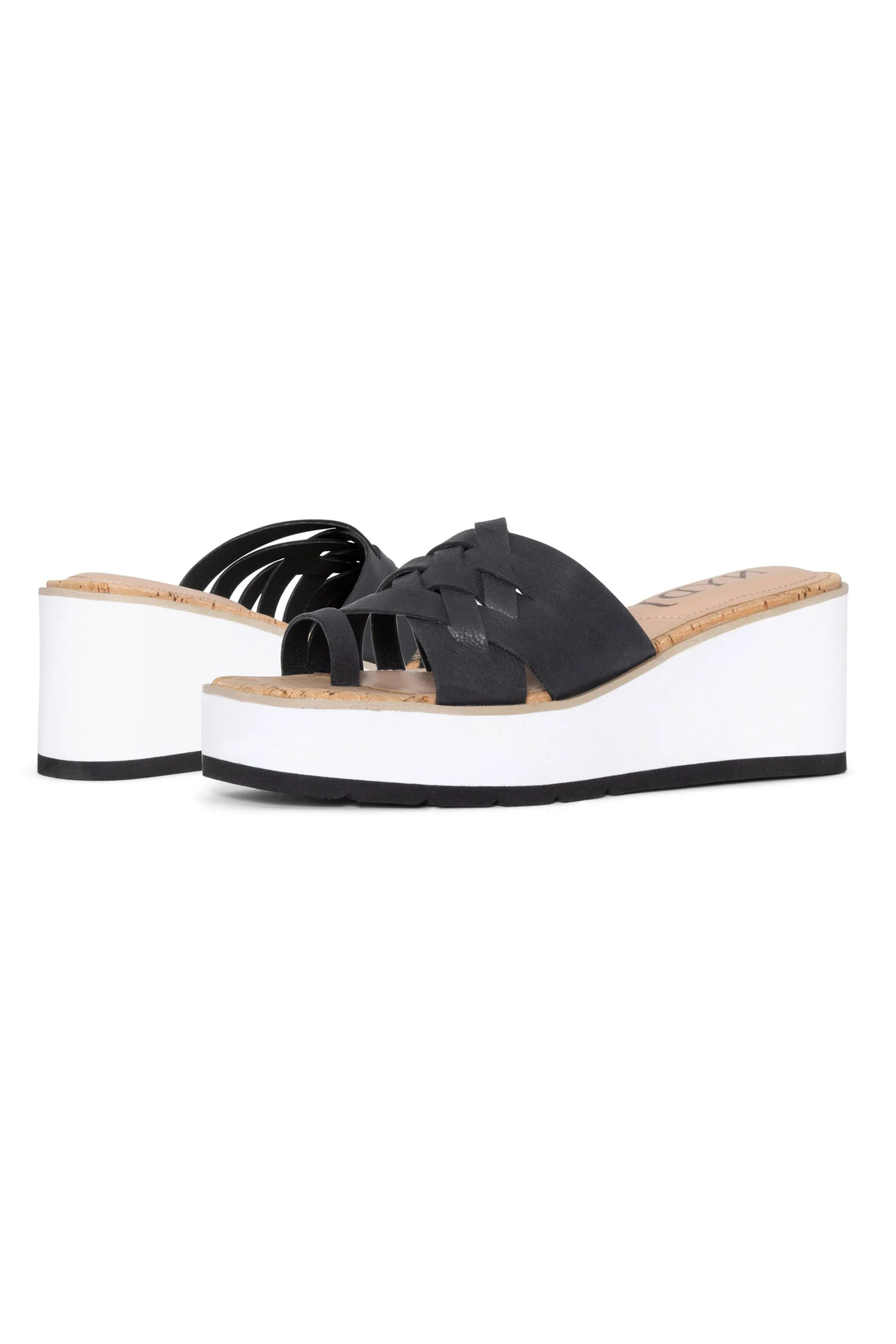 13224-reesie-wedge-sandals-black-1.webp