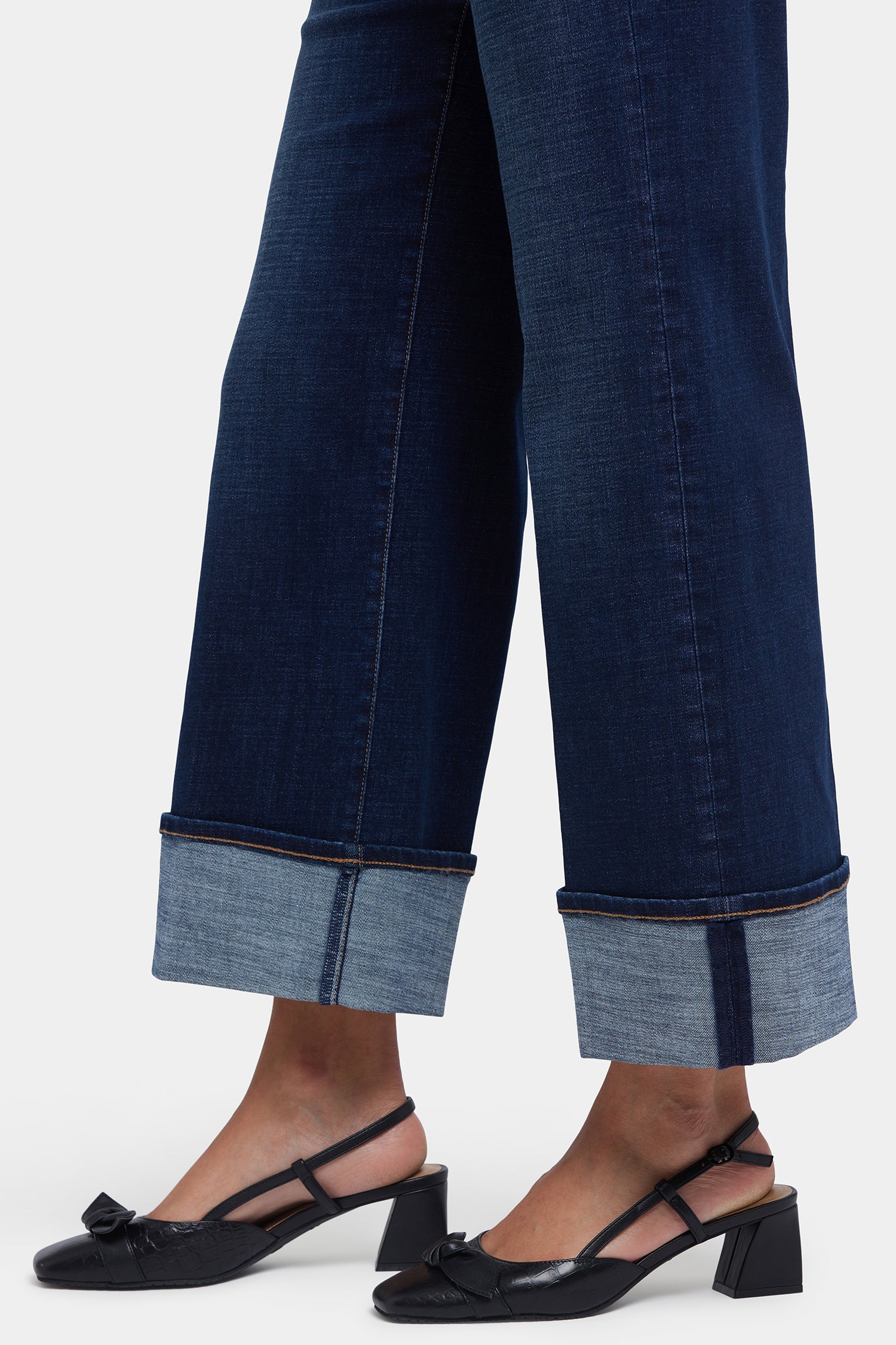 13246-teresa-wide-leg-jeans-in-petite-night-skies-1.webp