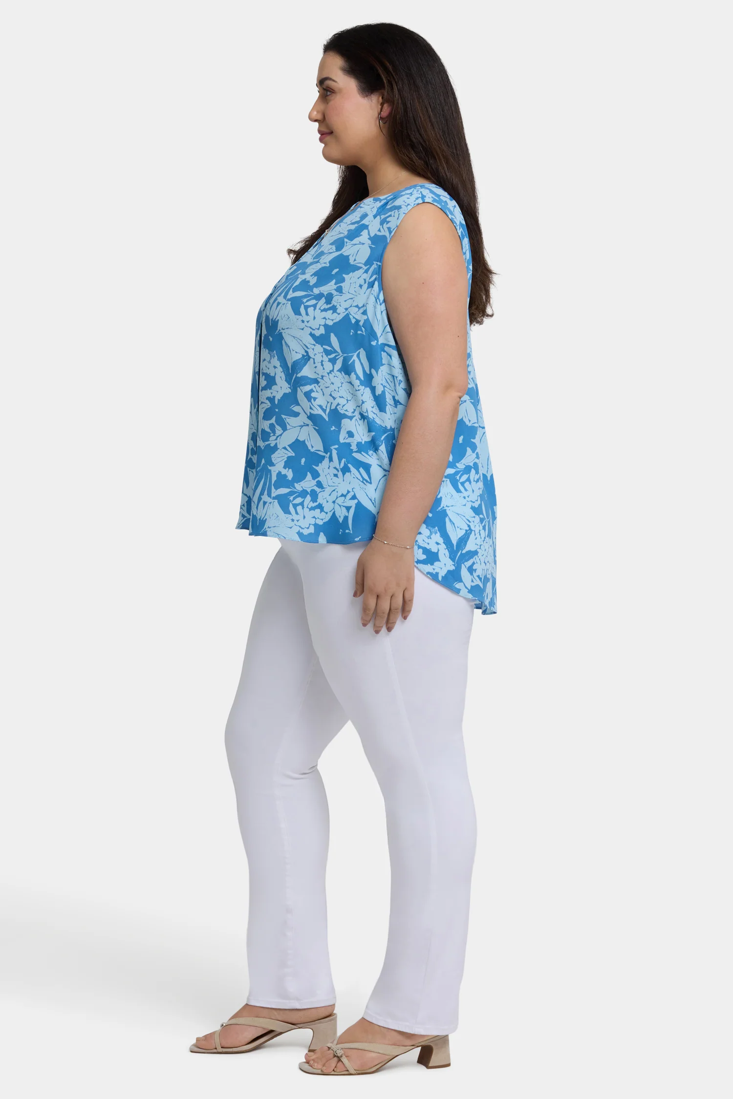13338-sleeveless-pintuck-blouse-in-plus-size-bellavista-1.webp