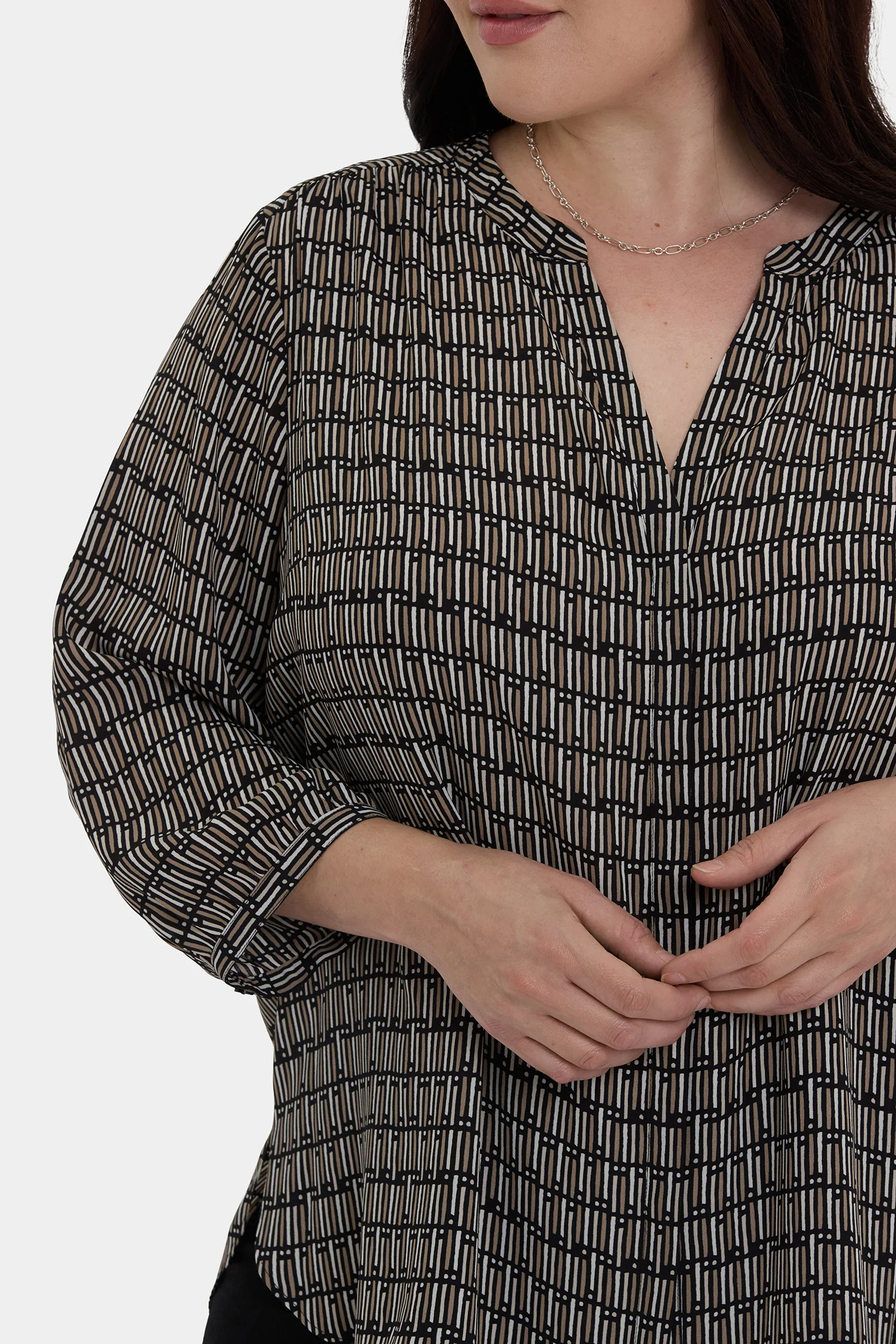 13506-pintuck-blouse-in-plus-size-arrieta-1.webp