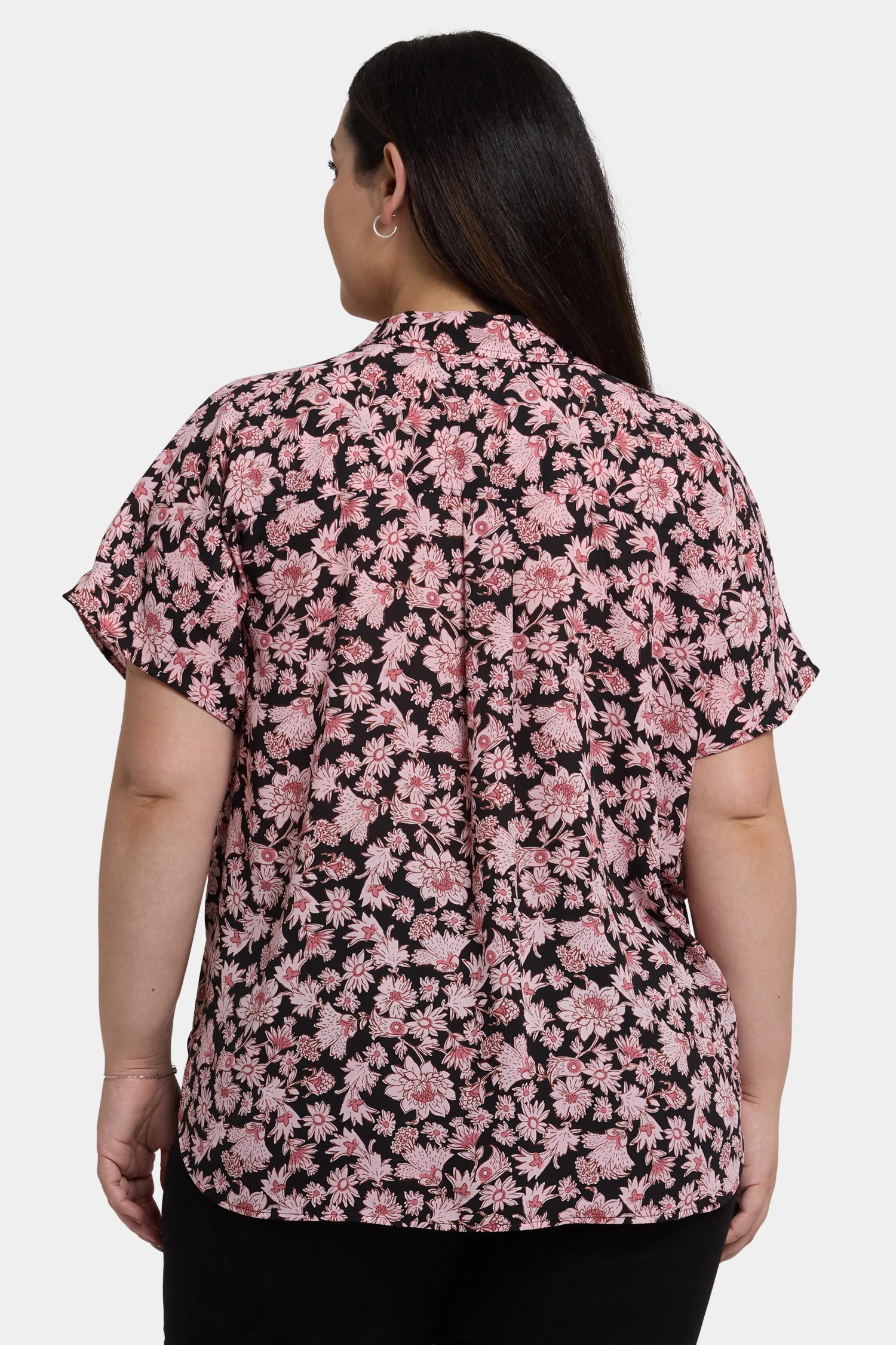 Becky Short Sleeved Blouse In Plus Size - Lilla Garden