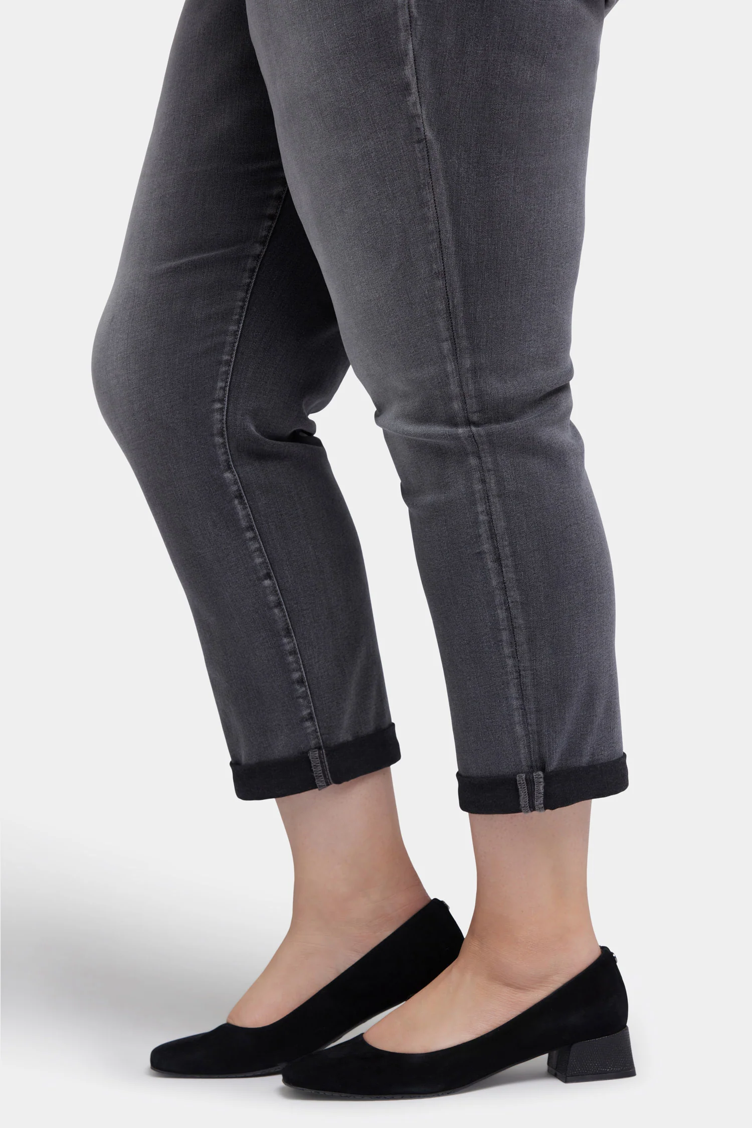 13597-margot-girlfriend-pants-in-plus-size-nellie-1.webp