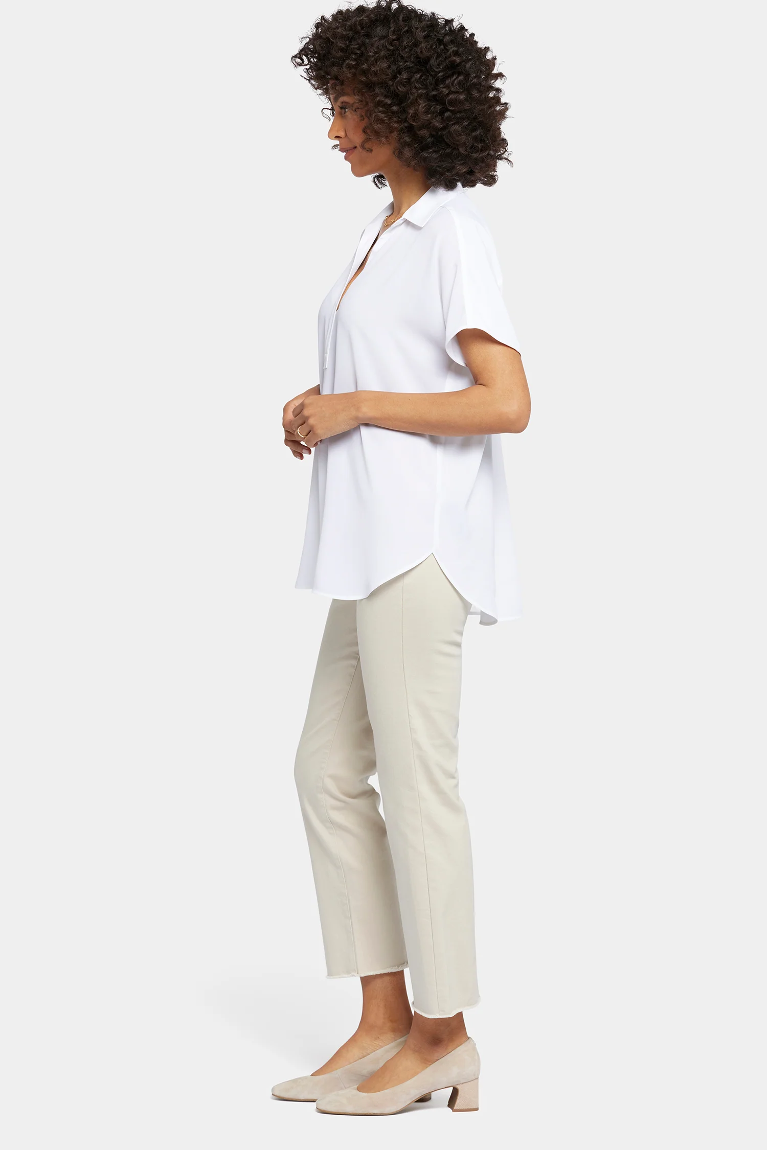 13786-becky-short-sleeved-blouse-in-petite-optic-white-1.webp