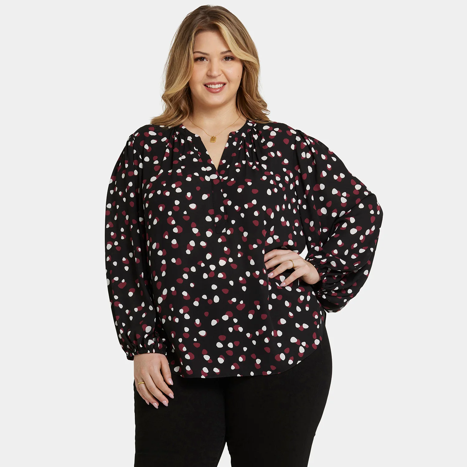 13876-puff-sleeve-popover-top-in-plus-size-watkins-dot-1.webp