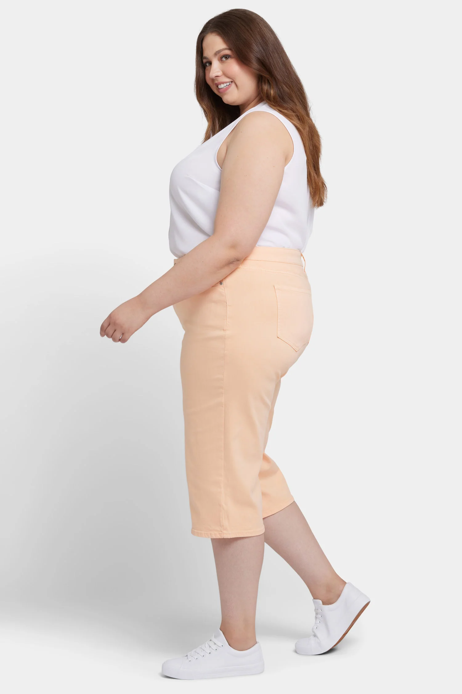 13994-wide-leg-pedal-pusher-jeans-in-plus-size-melon-1.webp