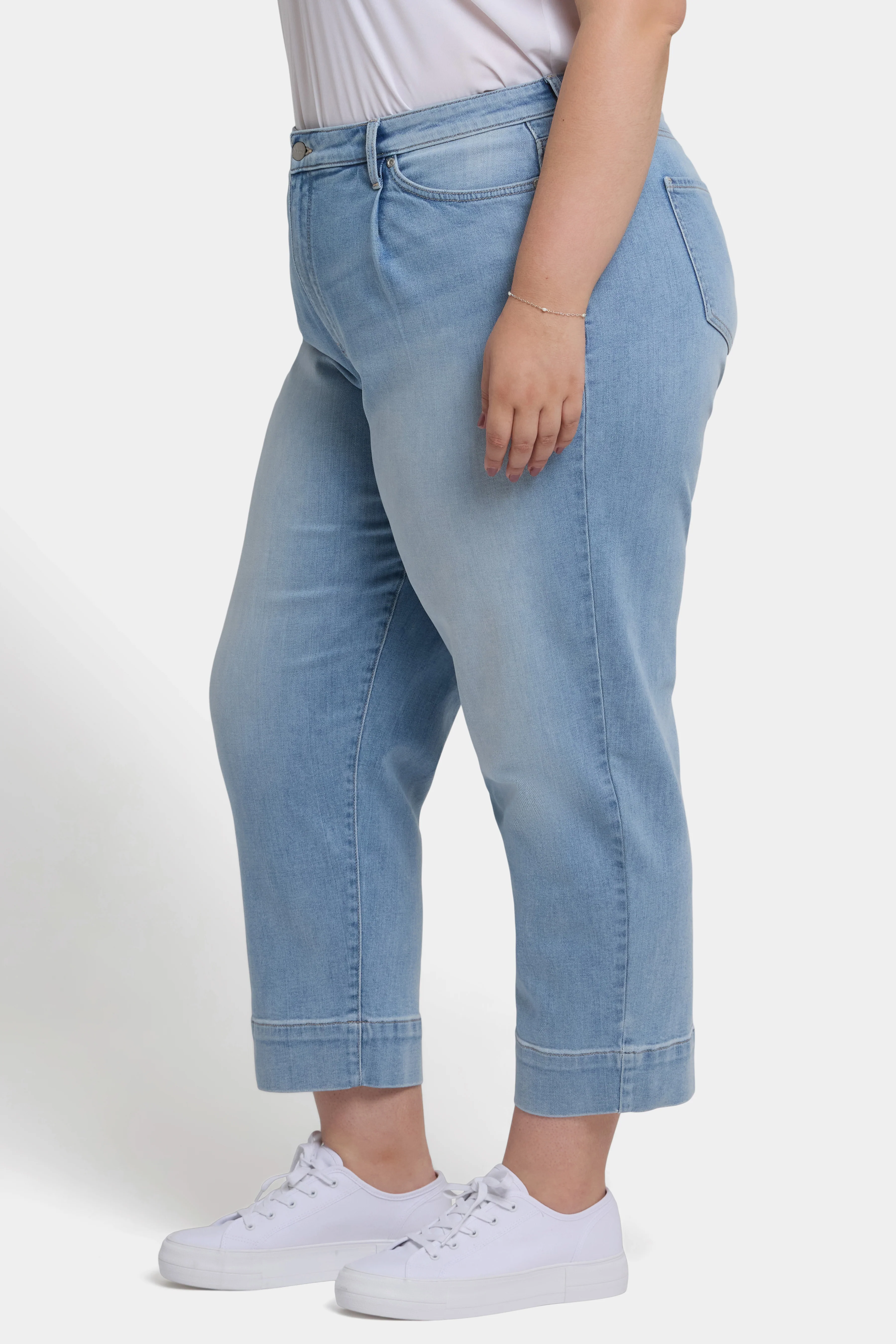 14003-balloon-ankle-jeans-in-plus-size-santiago-sea-1.webp