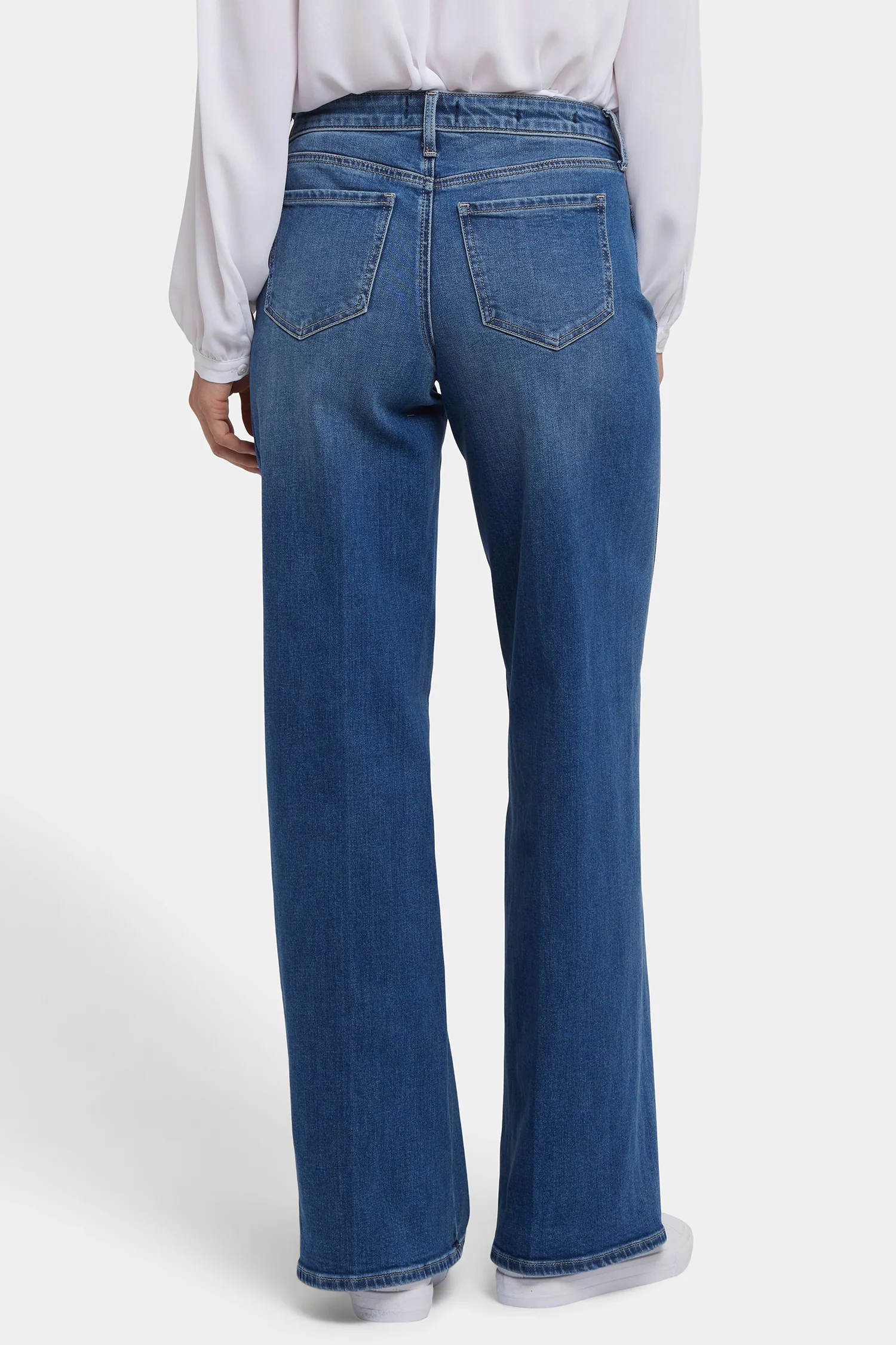 14485-teresa-wide-leg-jeans-in-petite-romantic-indigo-1.webp