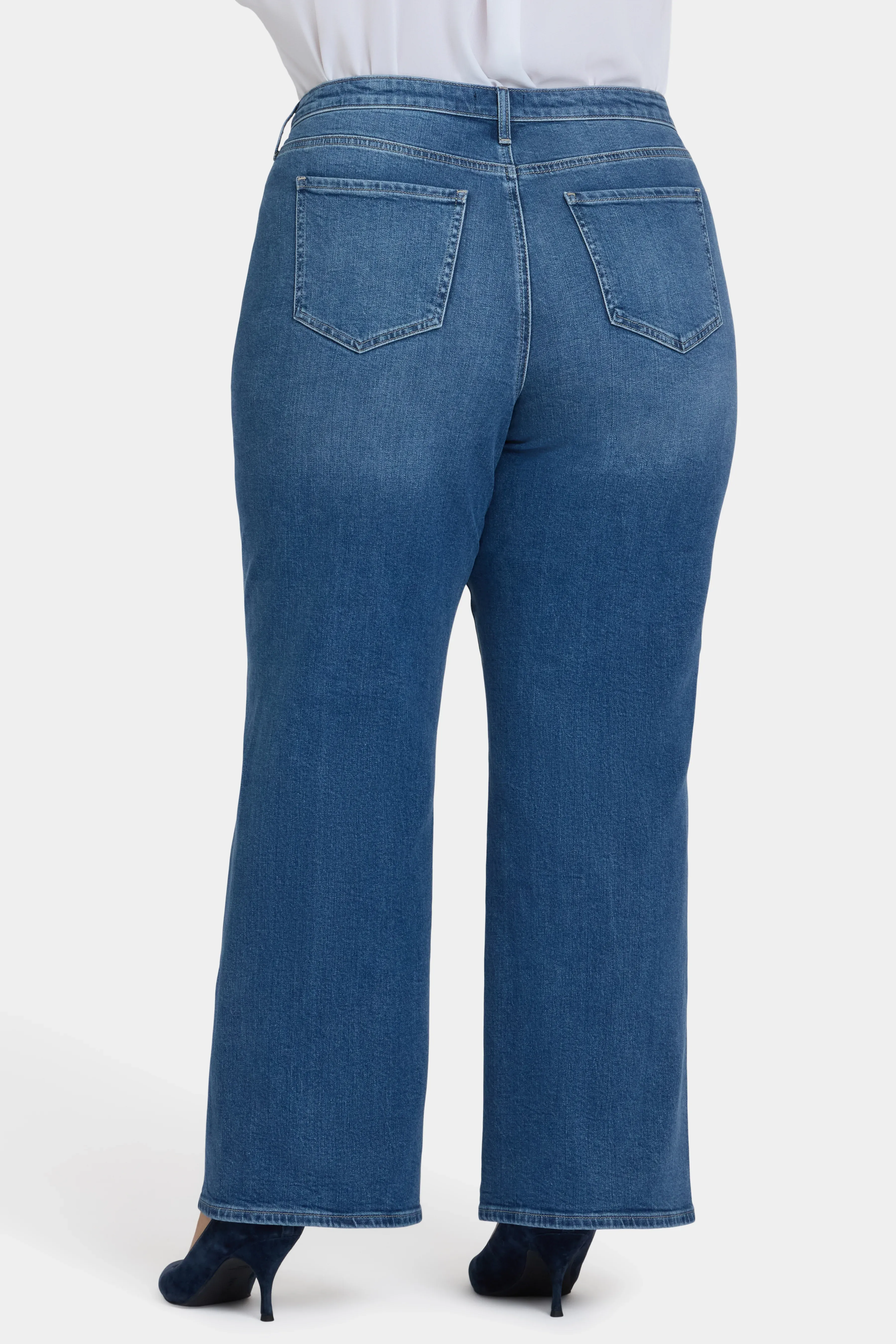 14554-teresa-wide-leg-jeans-in-plus-size-romantic-indigo-1.webp