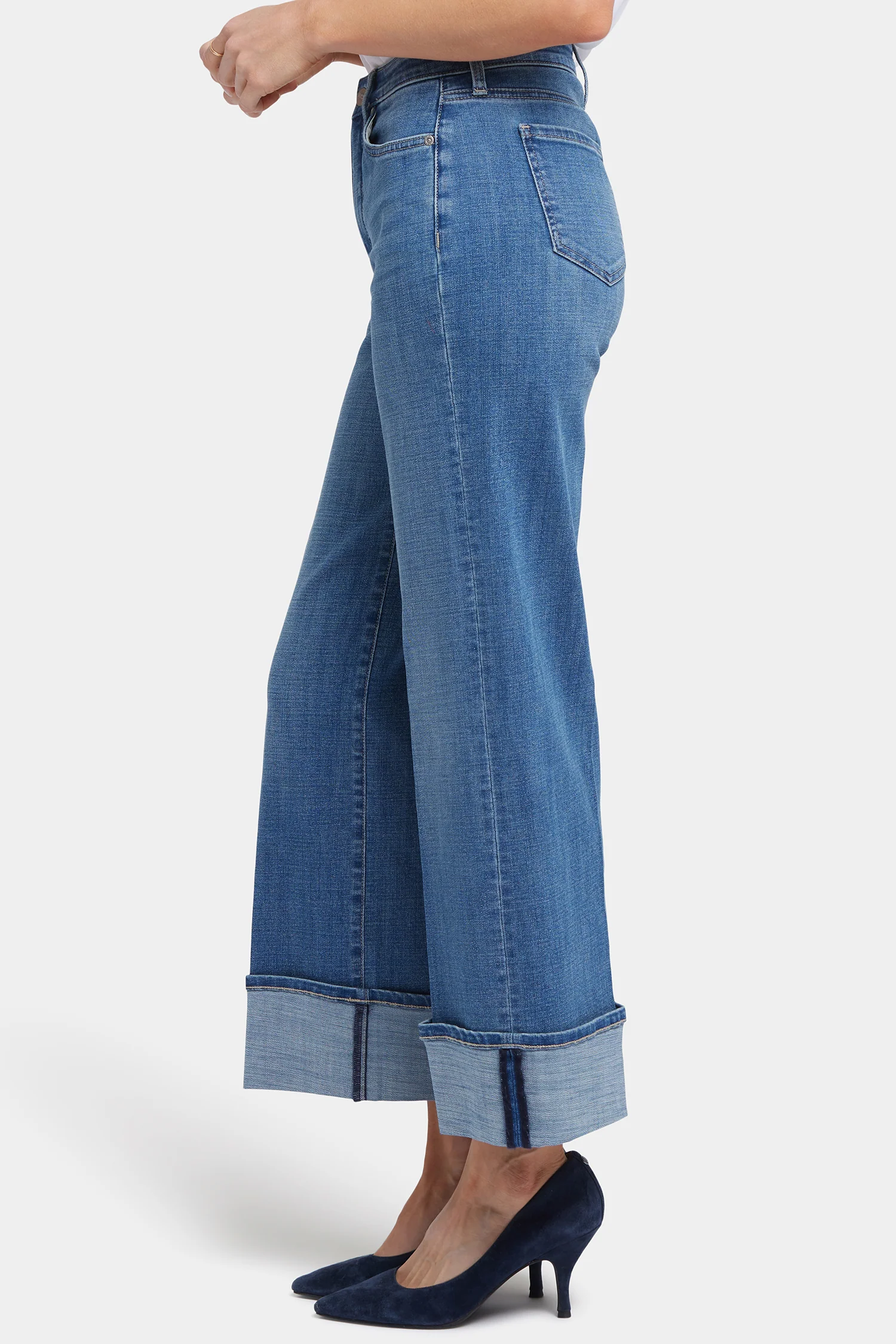 14590-teresa-wide-leg-jeans-in-petite-stillwater-lake-1.webp