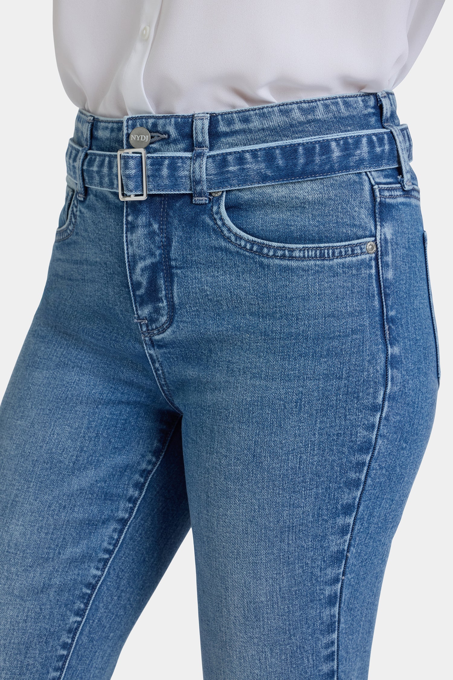 Marilyn Straight Ankle Jeans - Washed Crystal