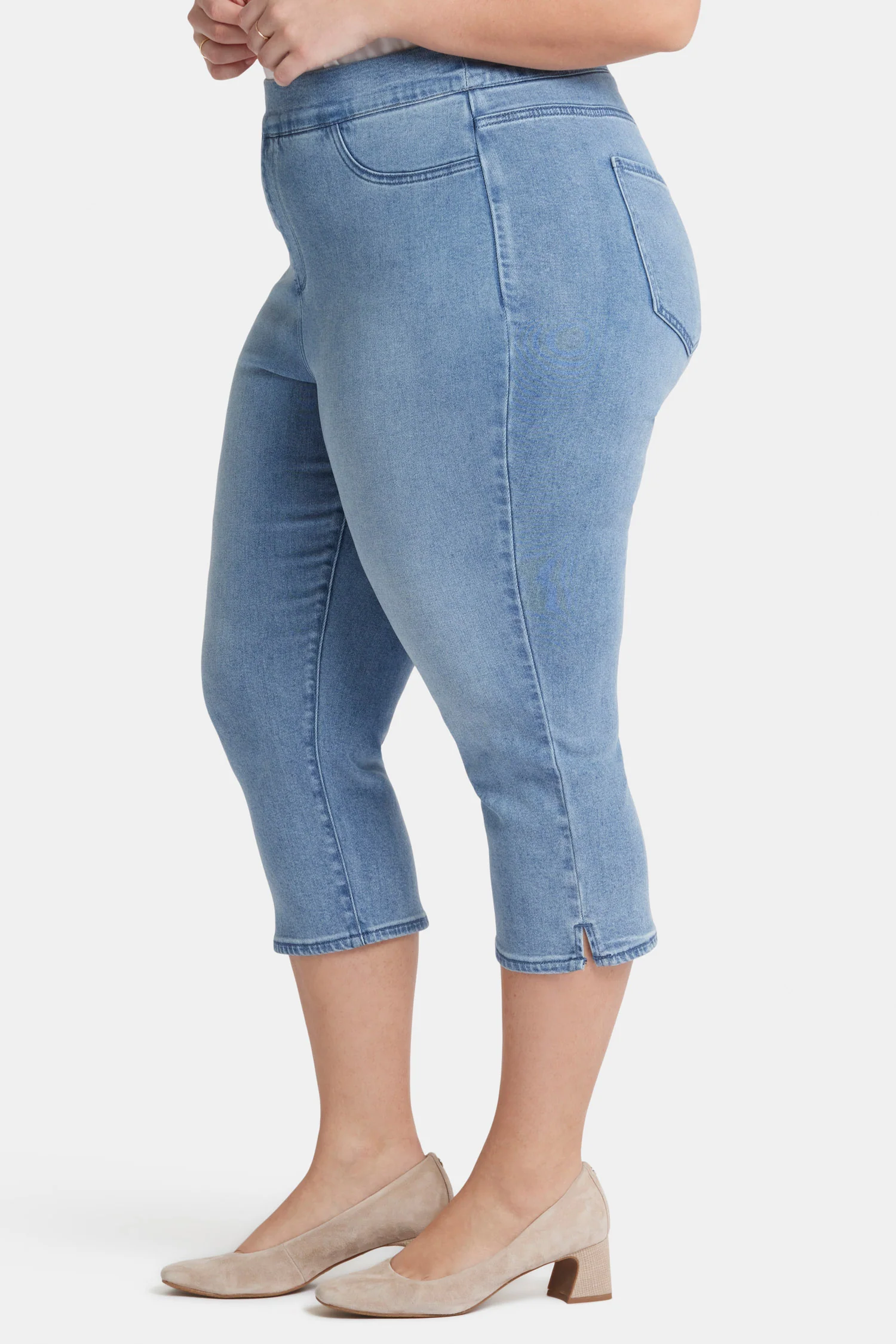 15458-dakota-crop-pull-on-jeans-in-plus-size-corfu-1.webp