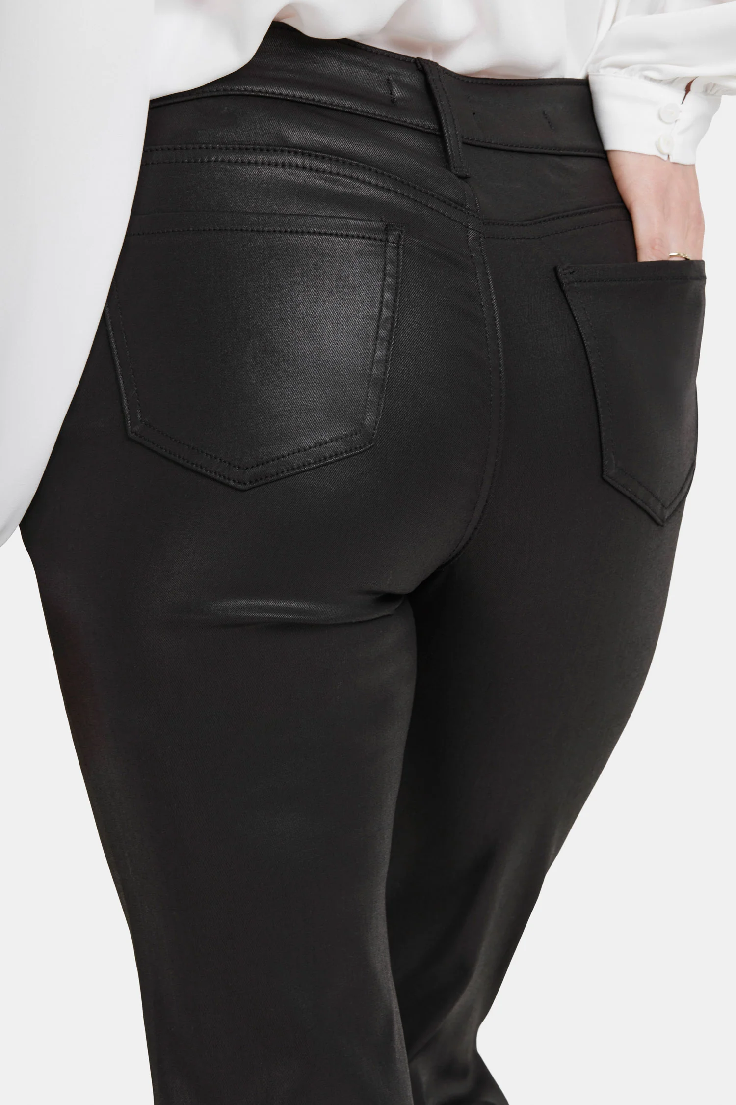 15523-coated-marilyn-straight-jeans-in-petite-black-coated-1.webp