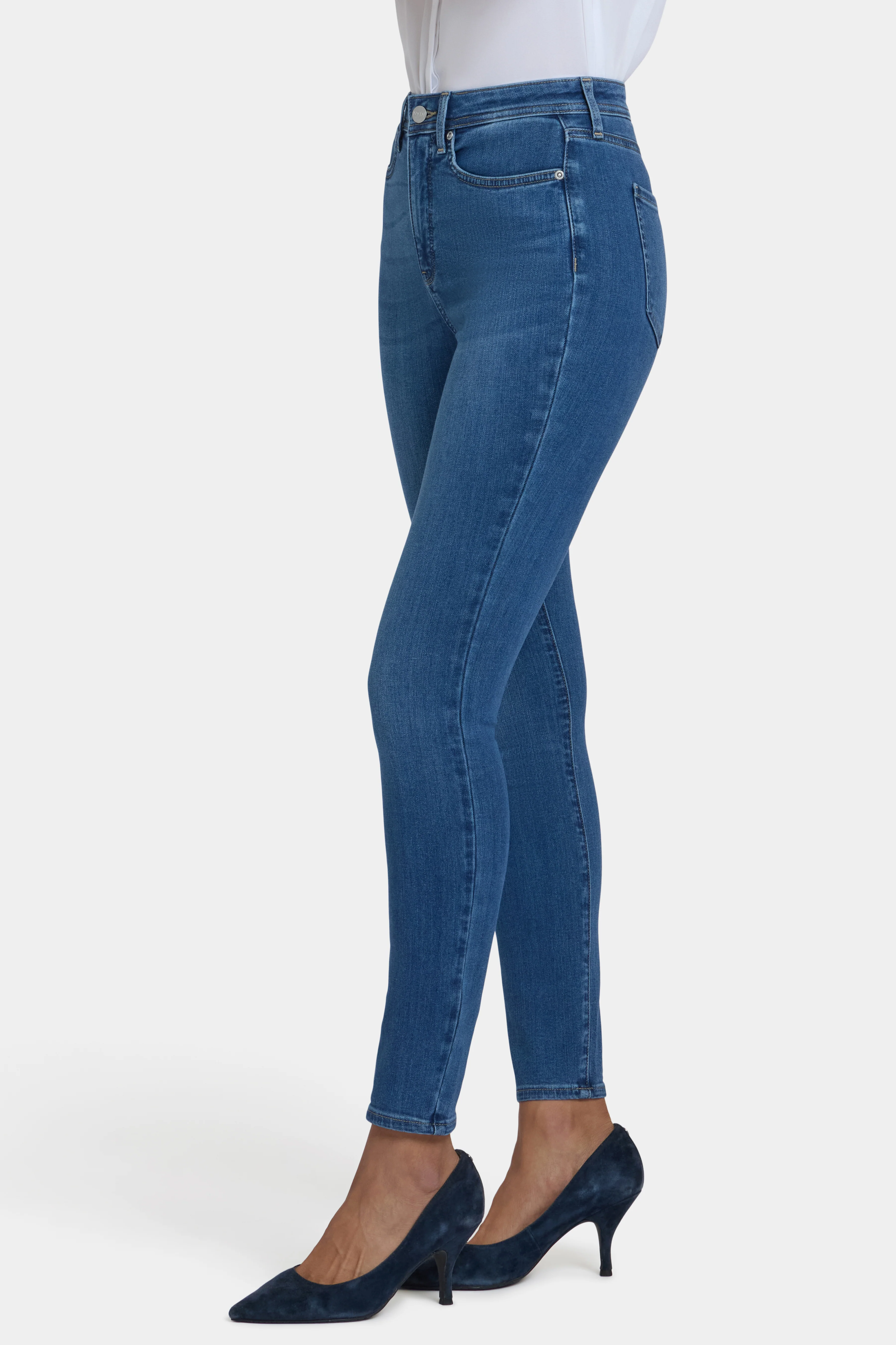 1583-ami-skinny-jeans-opera-blue-1.webp