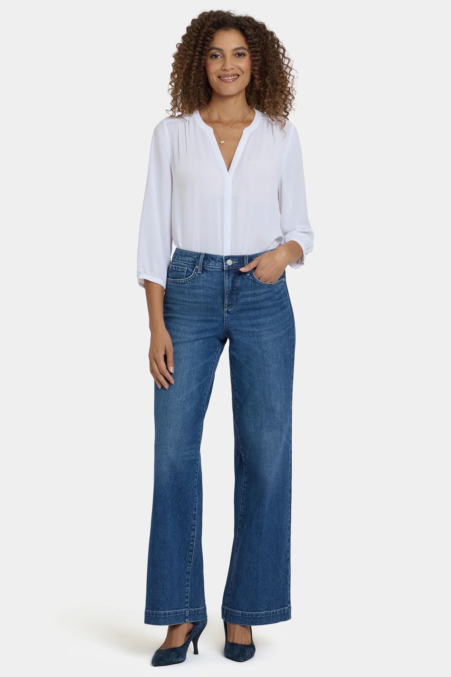 15995-teresa-wide-leg-jeans-in-petite-lake-notre-dame-1.webp