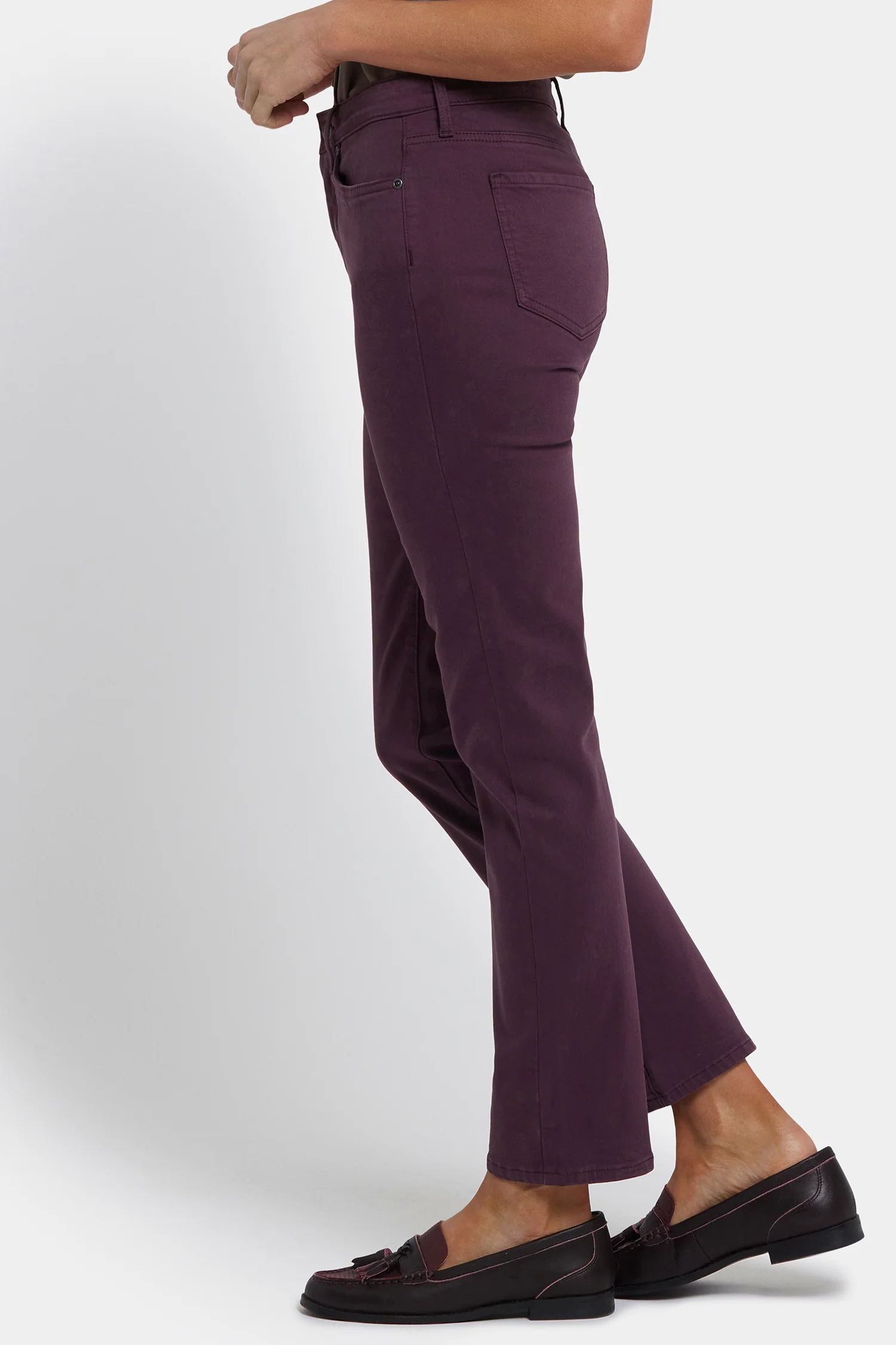 16130-sheri-slim-jeans-in-petite-fig-1.webp