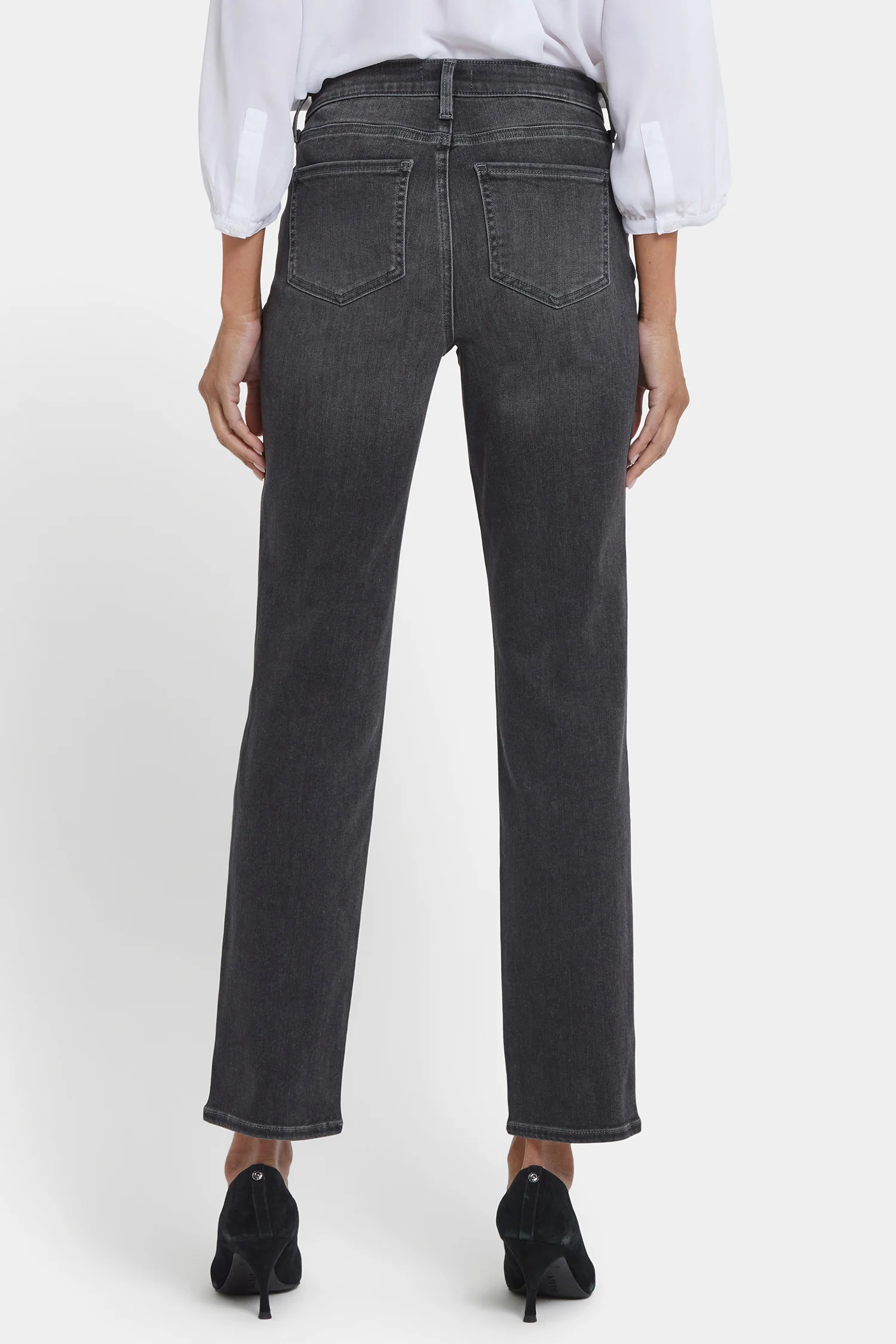 16535-sheri-slim-jeans-in-petite-gloomy-marais-1.webp