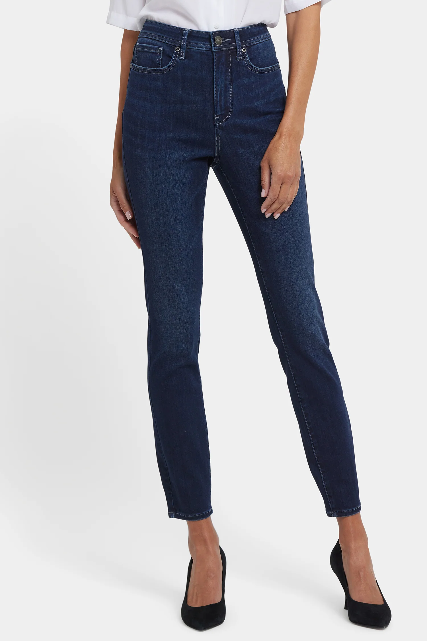 1655-ami-skinny-jeans-ink-skyline-1.webp