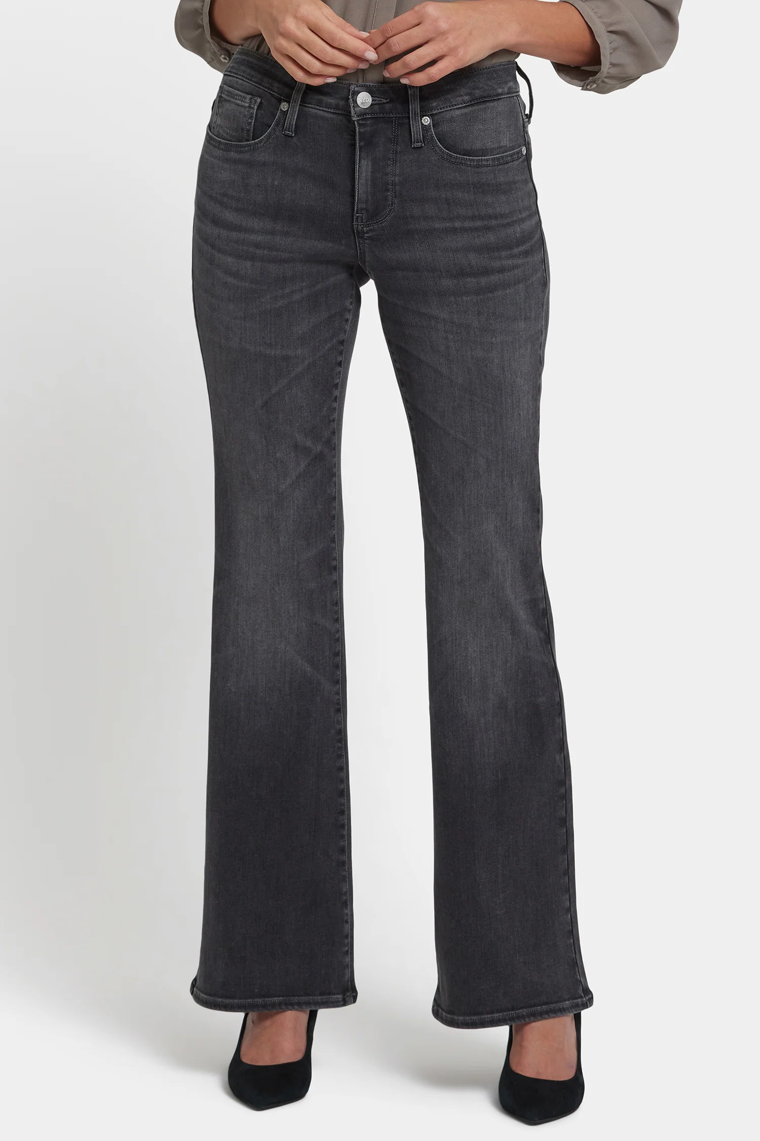 1679-ava-flared-jeans-gloomy-marais-1.webp