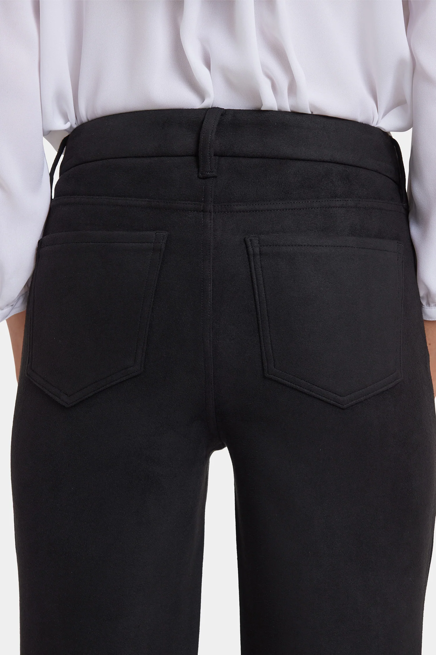 Marilyn Straight Pants In Petite - Black