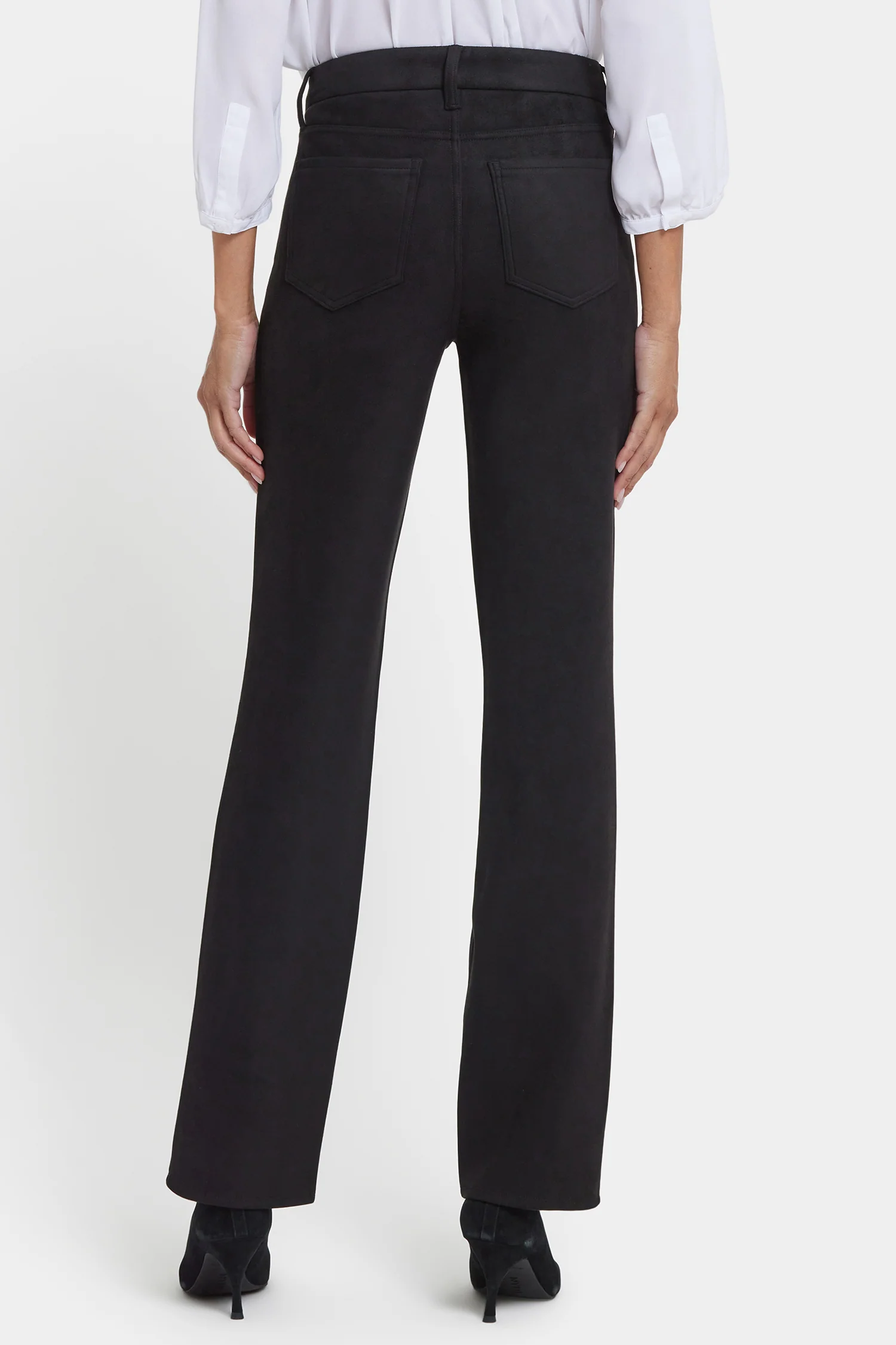 17174-marilyn-straight-pants-in-petite-black-1.webp