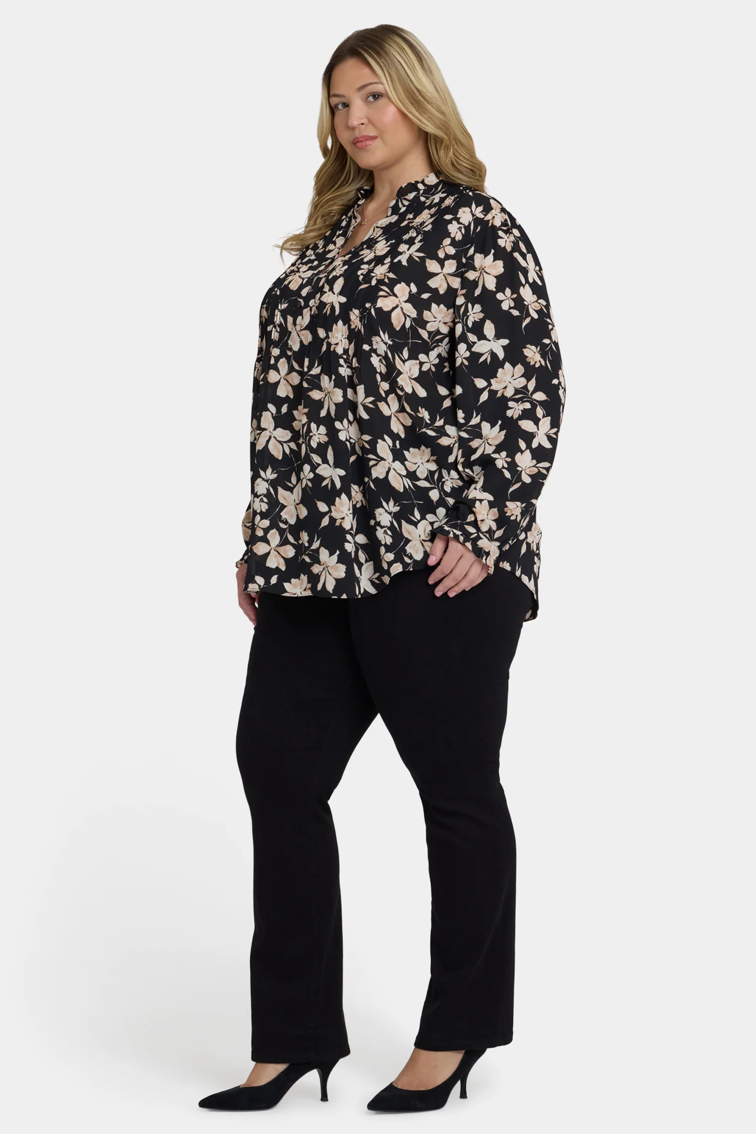 17611-pleated-front-tunic-in-plus-size-claudette-1.webp