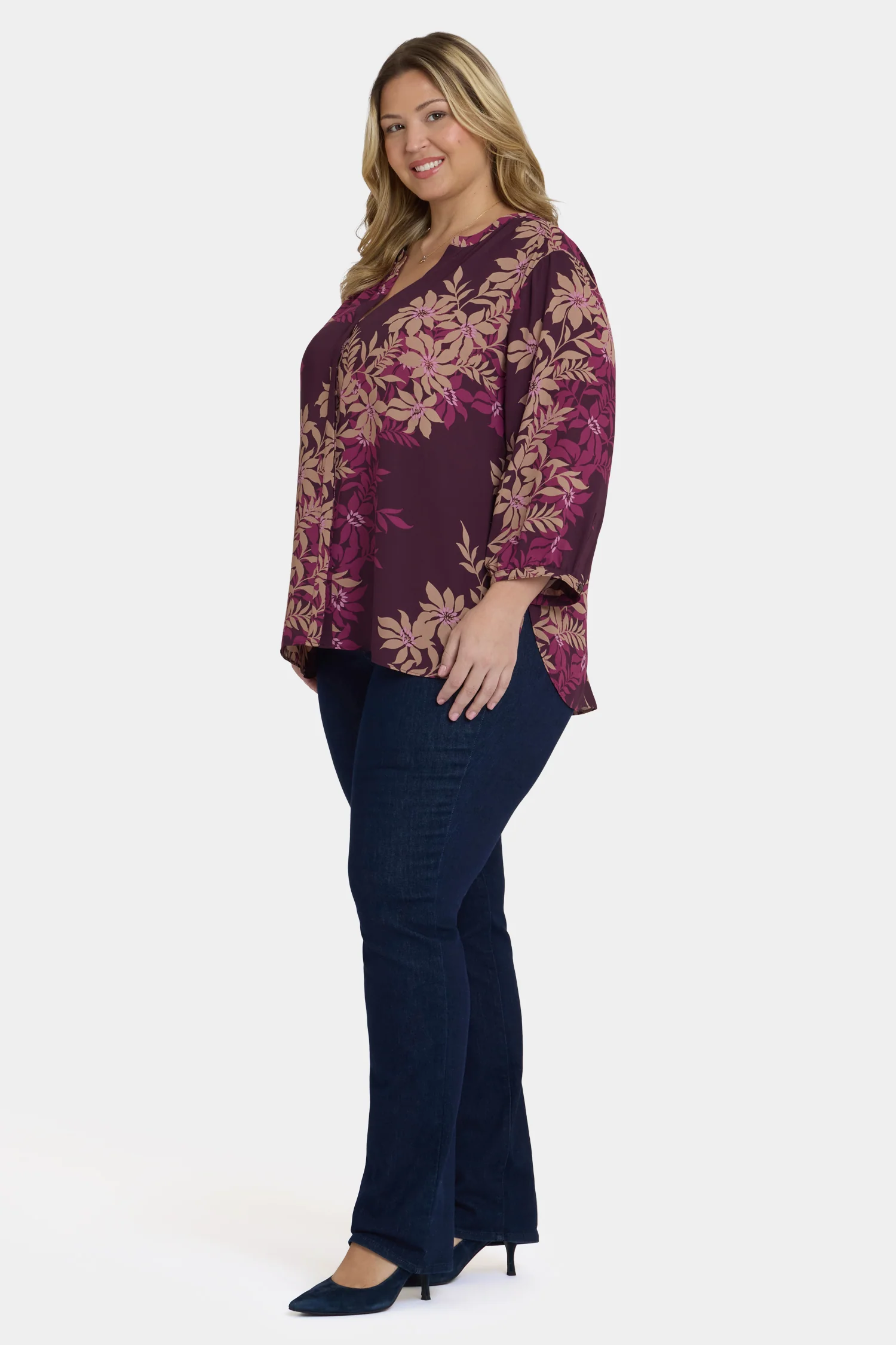 17634-pintuck-blouse-in-plus-size-bonne-nouvelle-1.webp