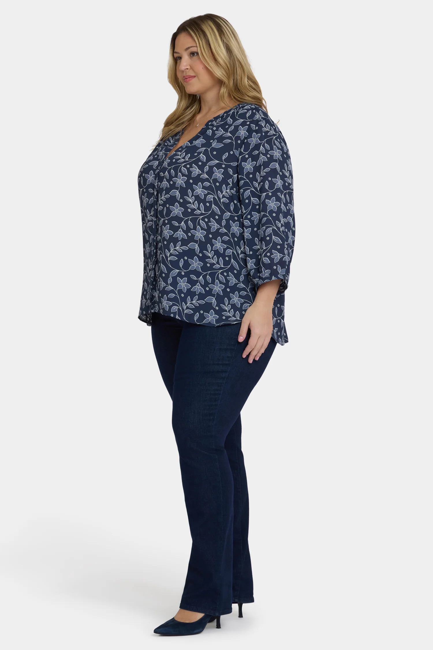 17657-pintuck-blouse-in-plus-size-lisette-1.webp