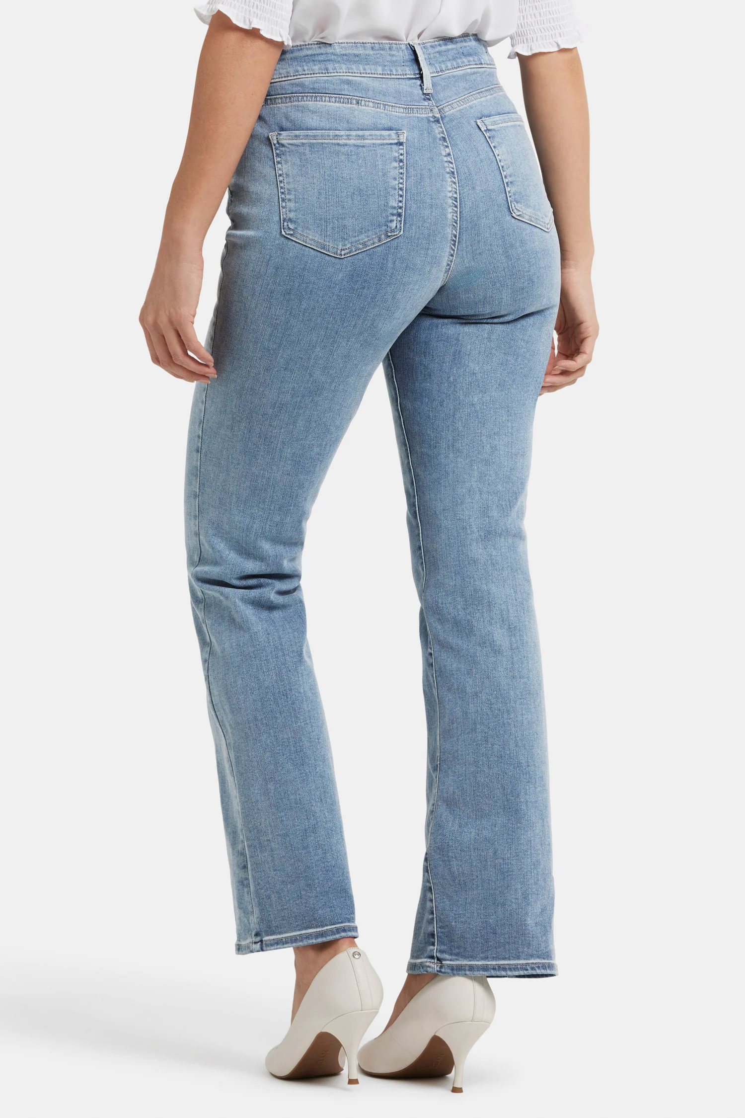 187-blake-slim-flared-jeans-haley-1.webp