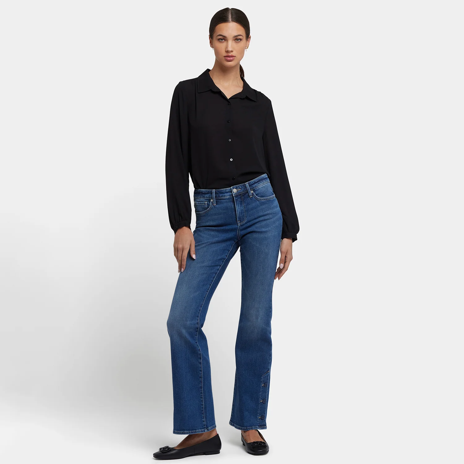 1913-ava-flared-jeans-lake-notre-dame-1.webp