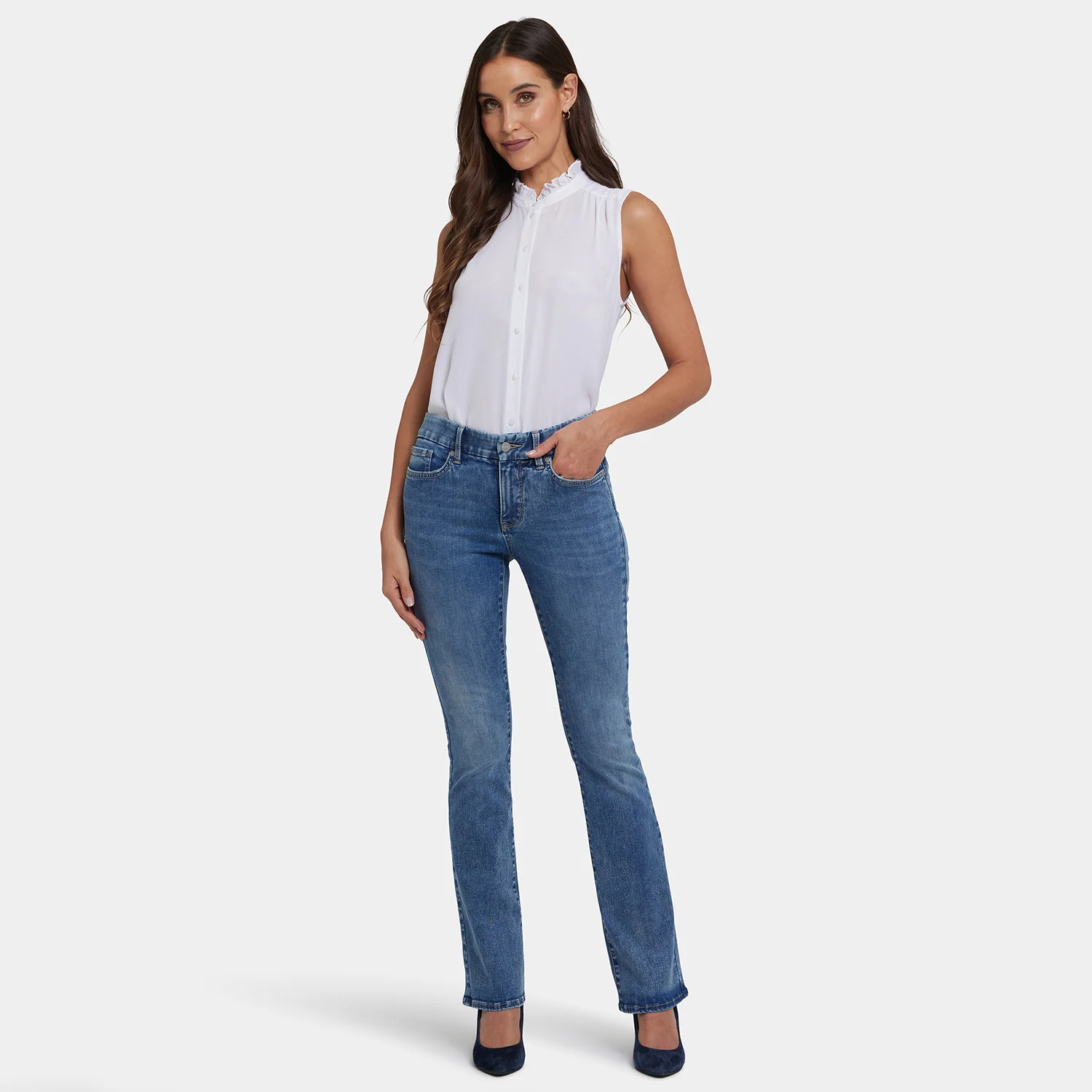 2105-waist-match-barbara-bootcut-jeans-parisian-sky-1.webp