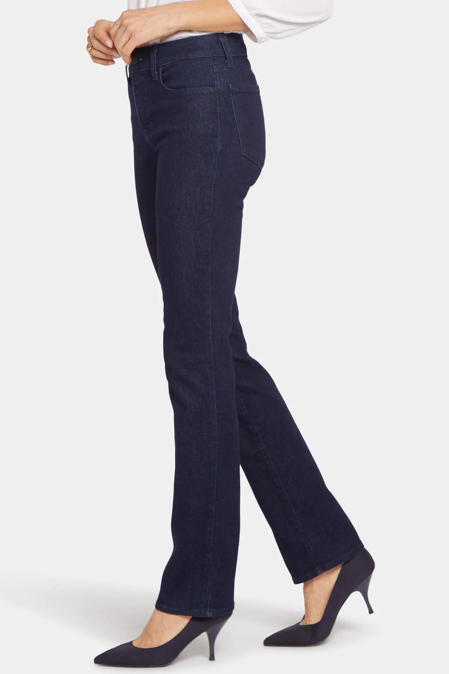 211-marilyn-straight-jeans-in-tall-rinse-1.webp