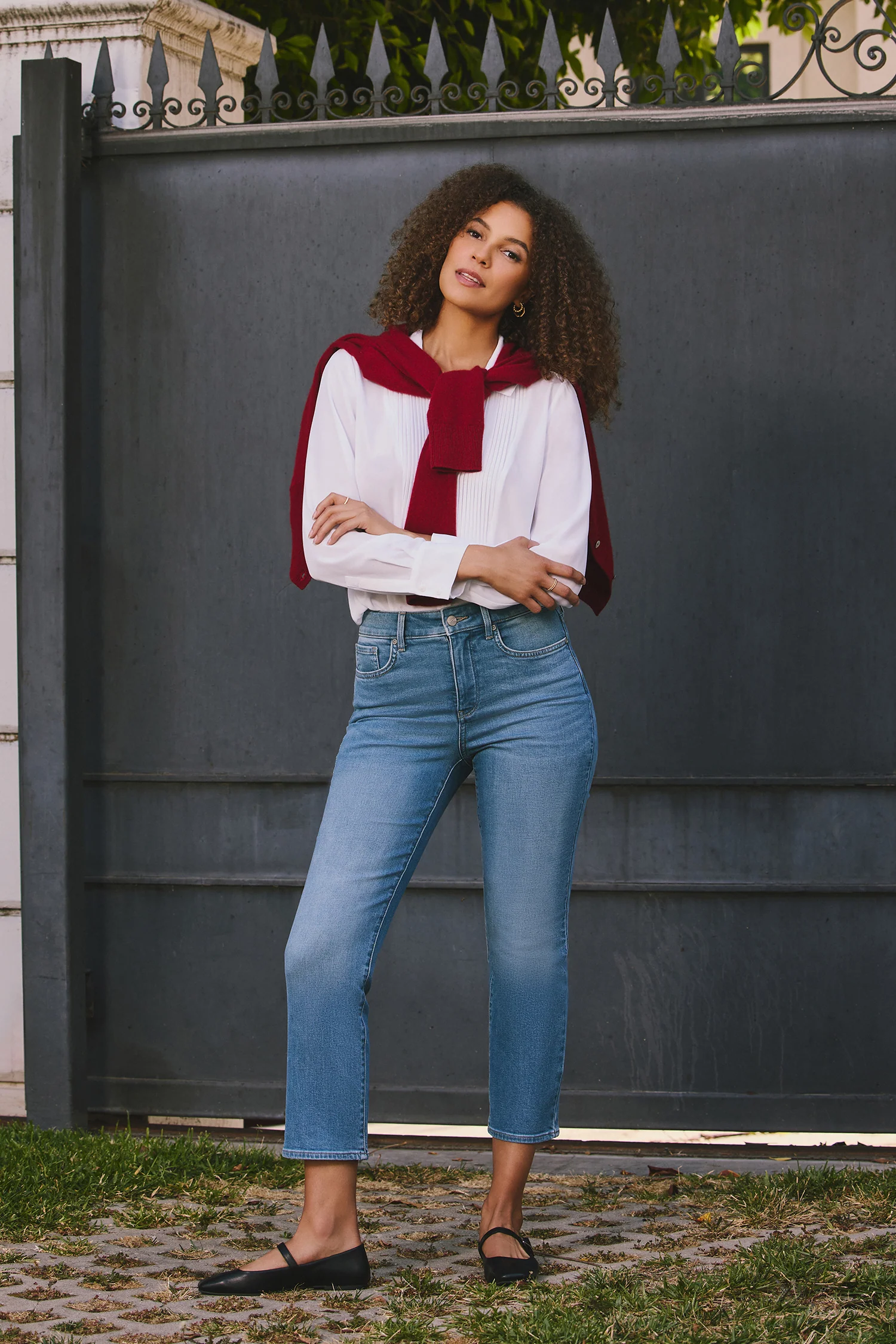 Marilyn Straight Ankle Jeans - Avenue Blue