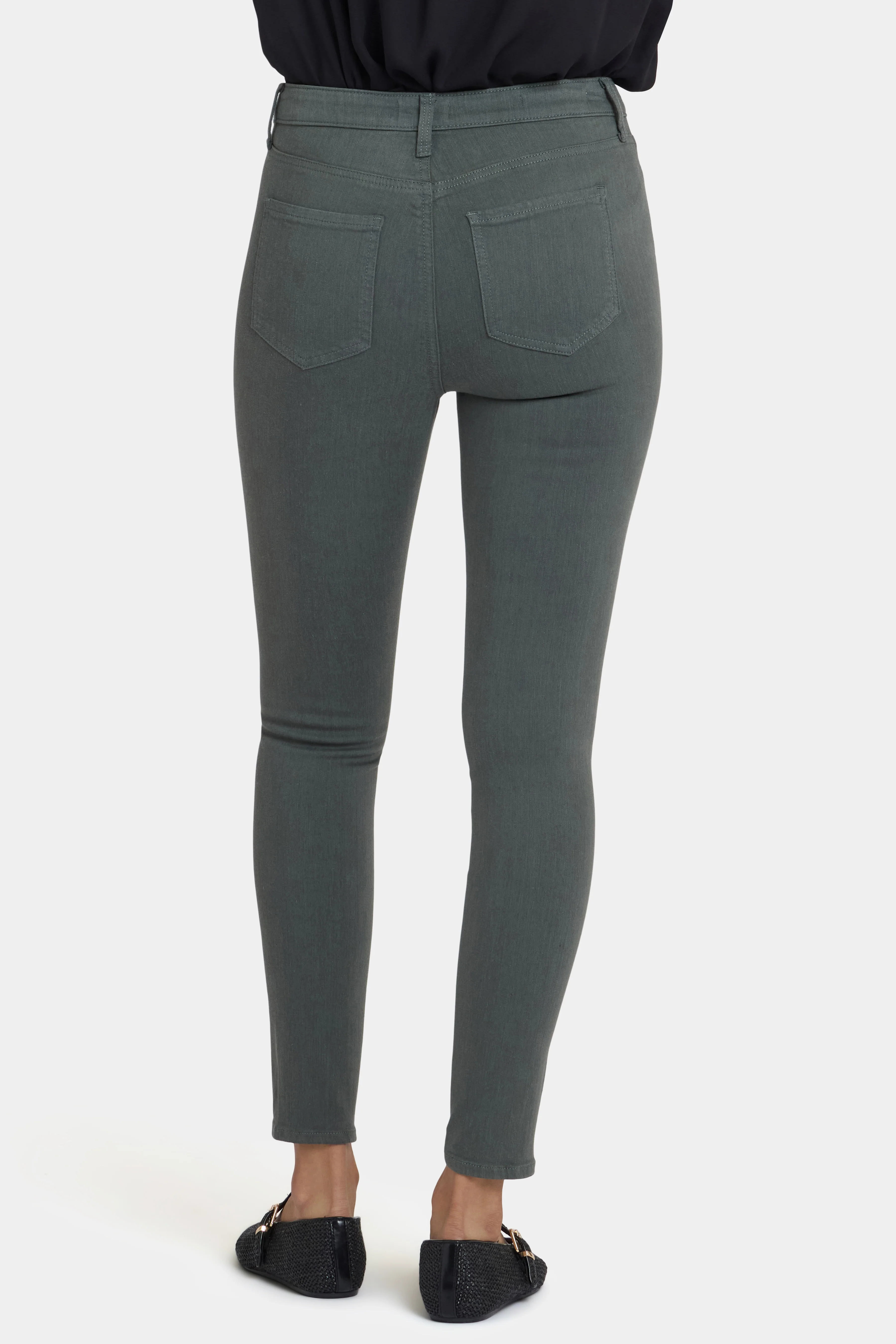 2299-ami-skinny-jeans-true-olive-1.webp