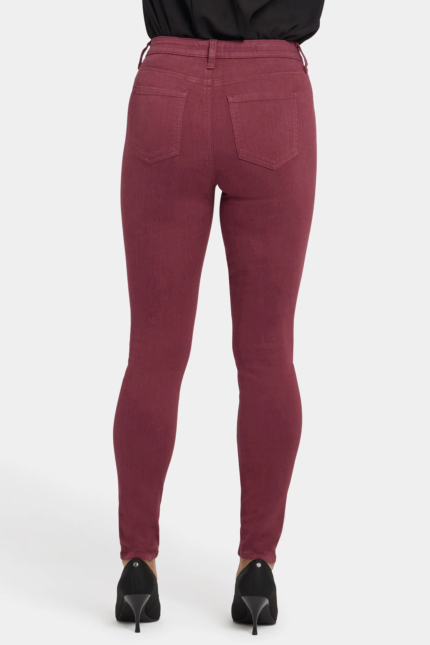 2311-ami-skinny-jeans-true-burgundy-1.webp