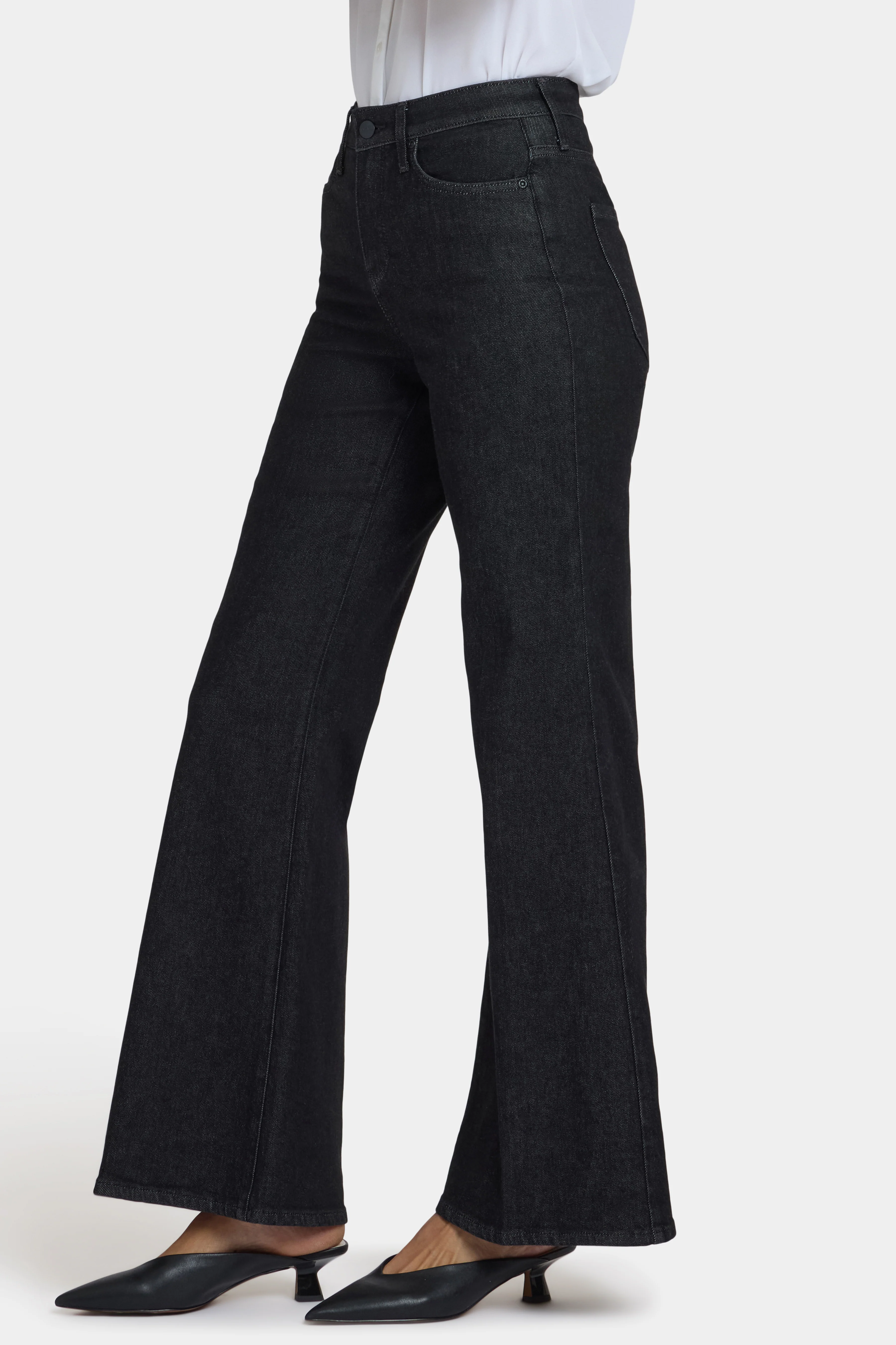 2395-mia-palazzo-jeans-black-rinse-1.webp