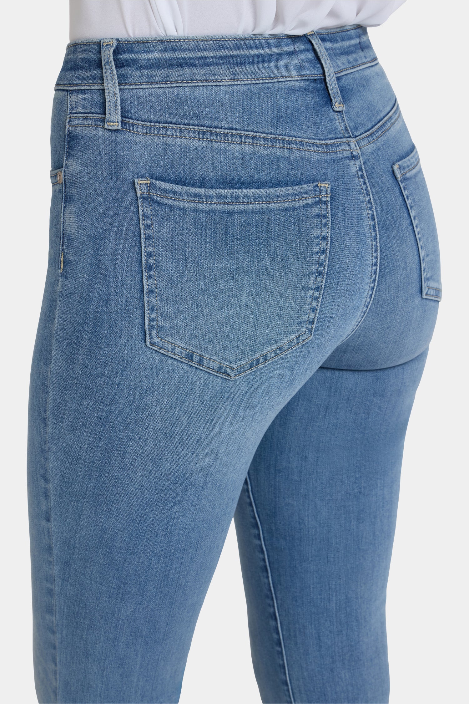 2666-sheri-slim-jeans-bastille-sea-1.webp