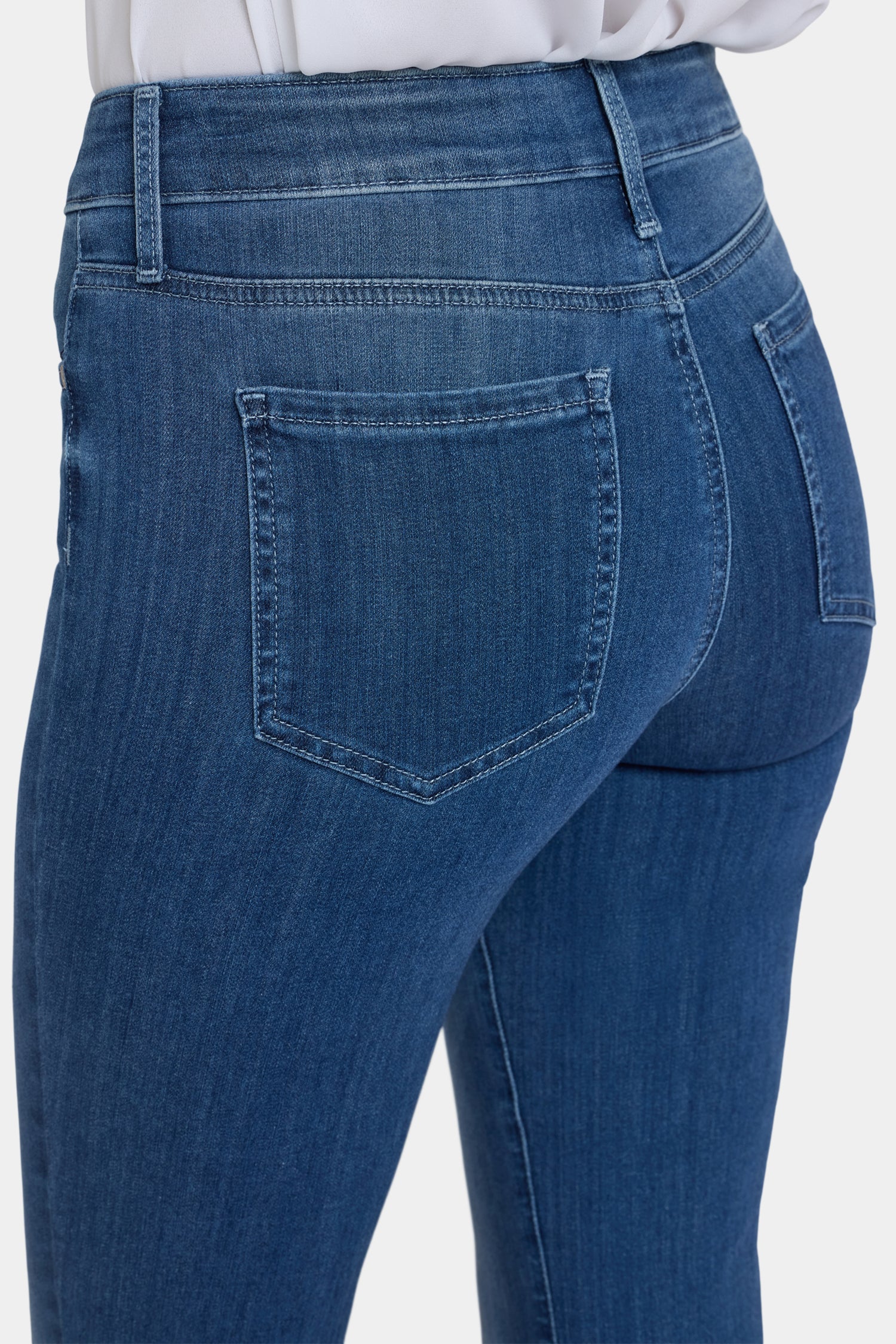 2690-marilyn-straight-jeans-cool-marine-1.webp