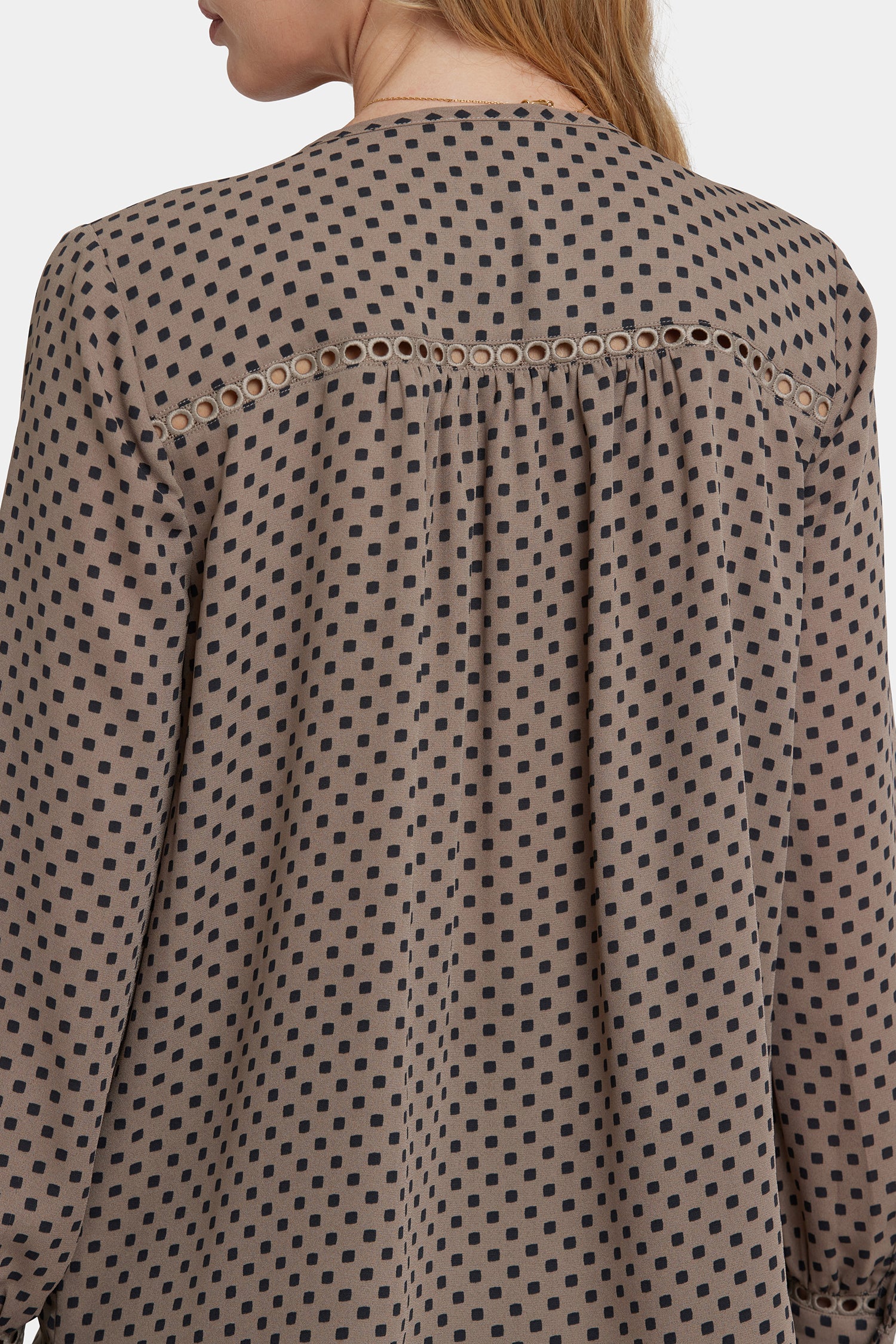 2847-liliana-peasant-blouse-capucine-dots-1.webp
