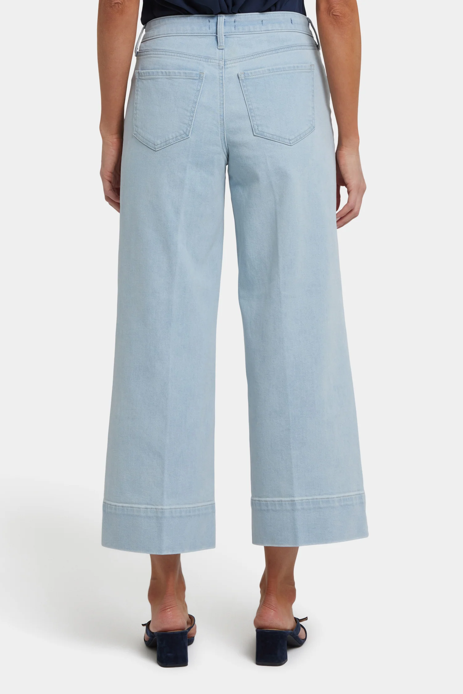 2903-teresa-wide-leg-ankle-jeans-clear-waters-1.webp