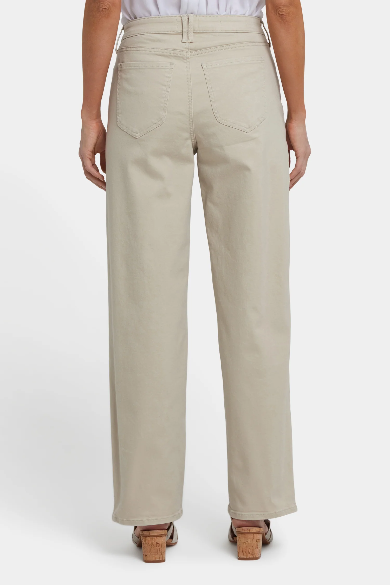 2915-jemma-barrel-jeans-feather-1.webp