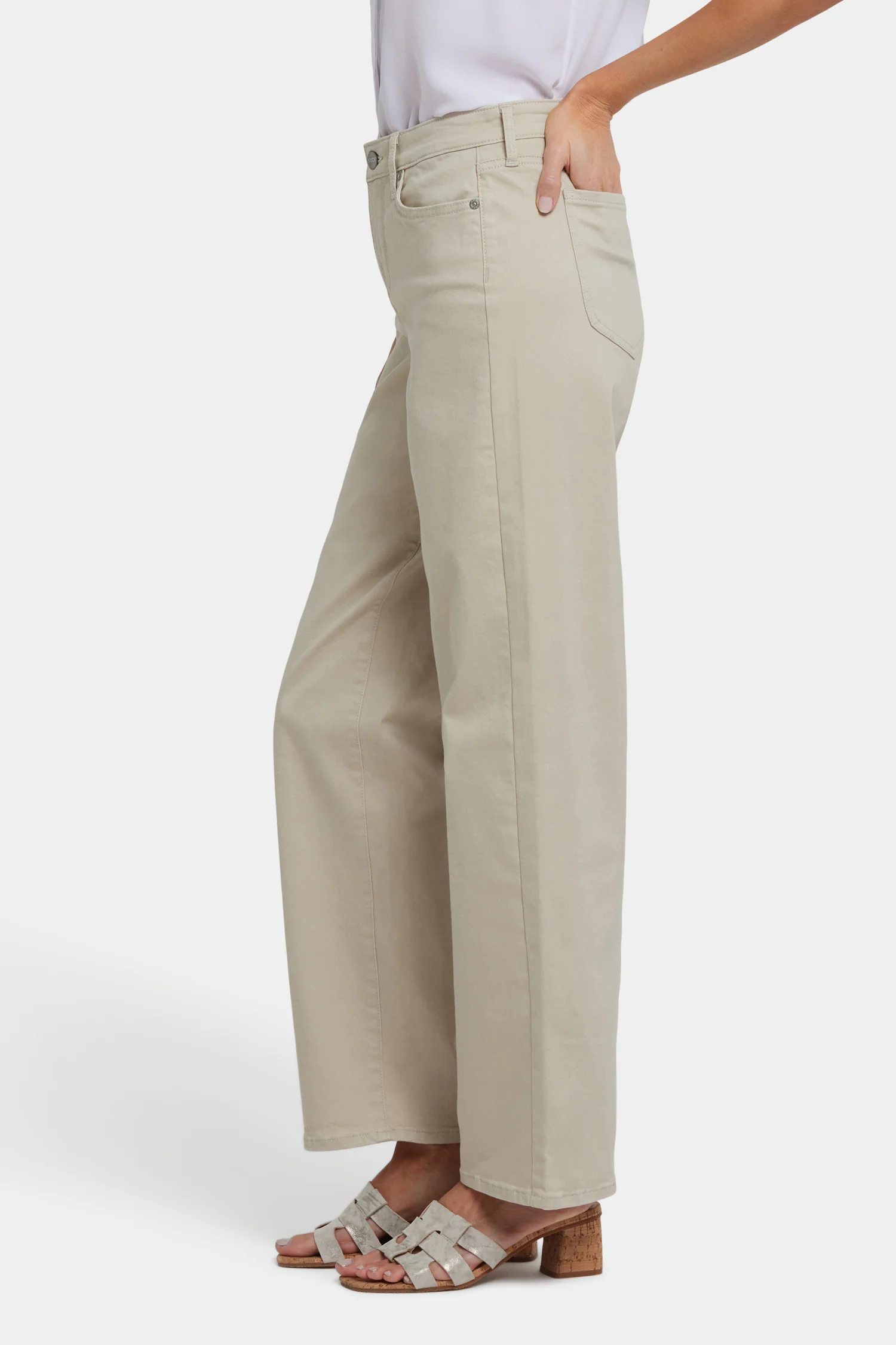 2915-jemma-barrel-jeans-feather-1.webp