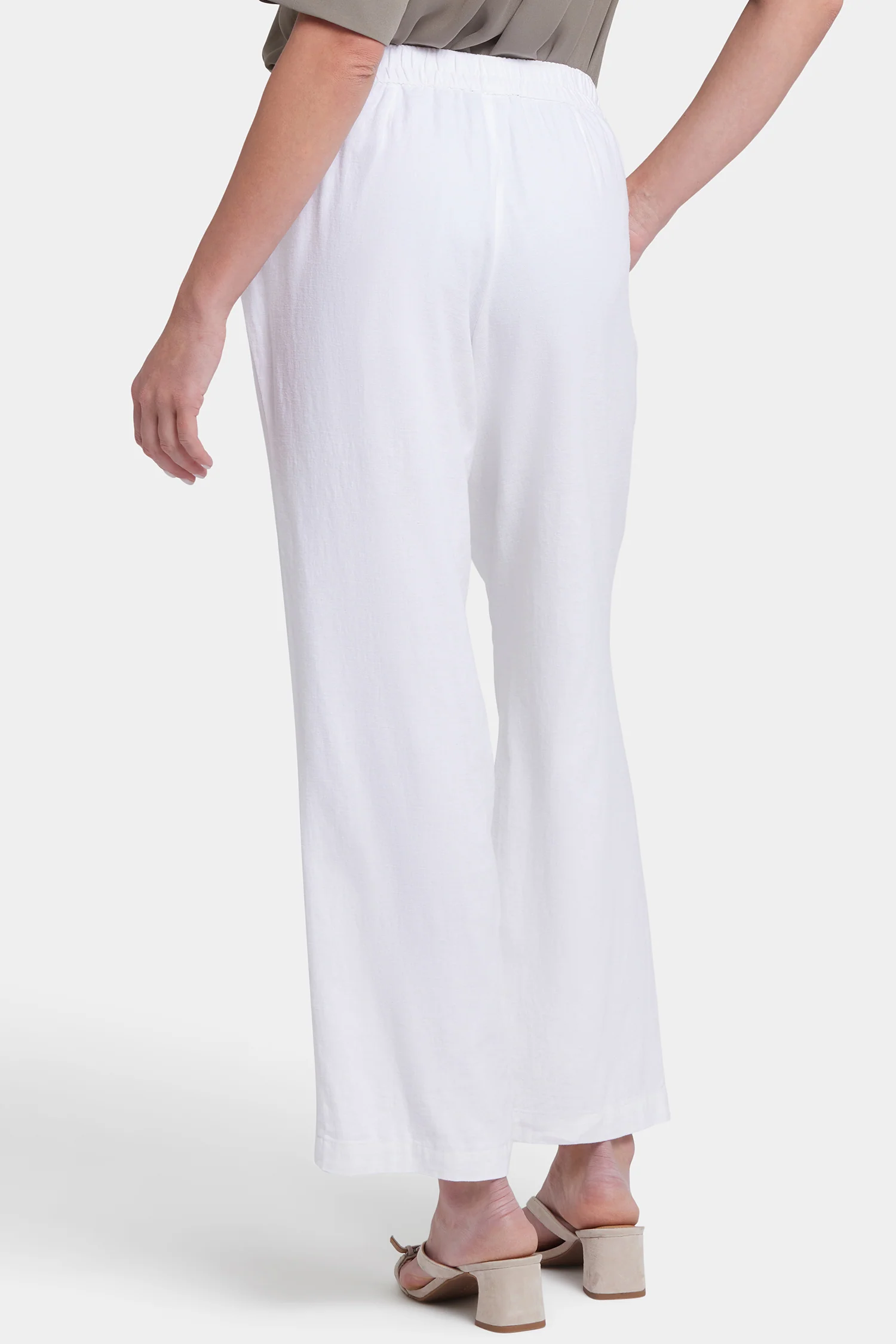 2988-relaxed-drawstring-pull-on-pants-white-1.webp