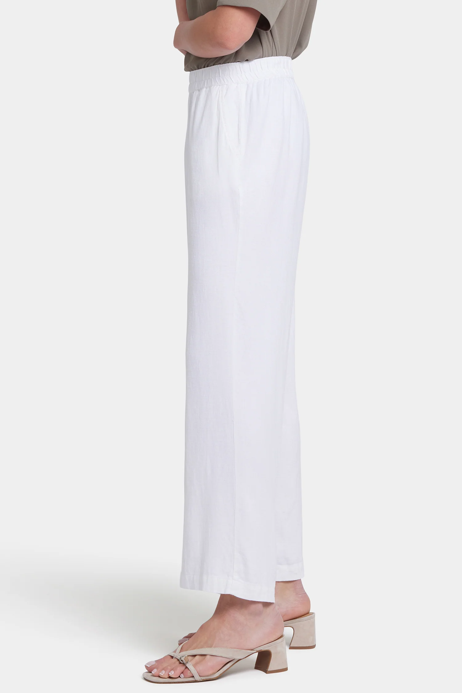 2988-relaxed-drawstring-pull-on-pants-white-1.webp