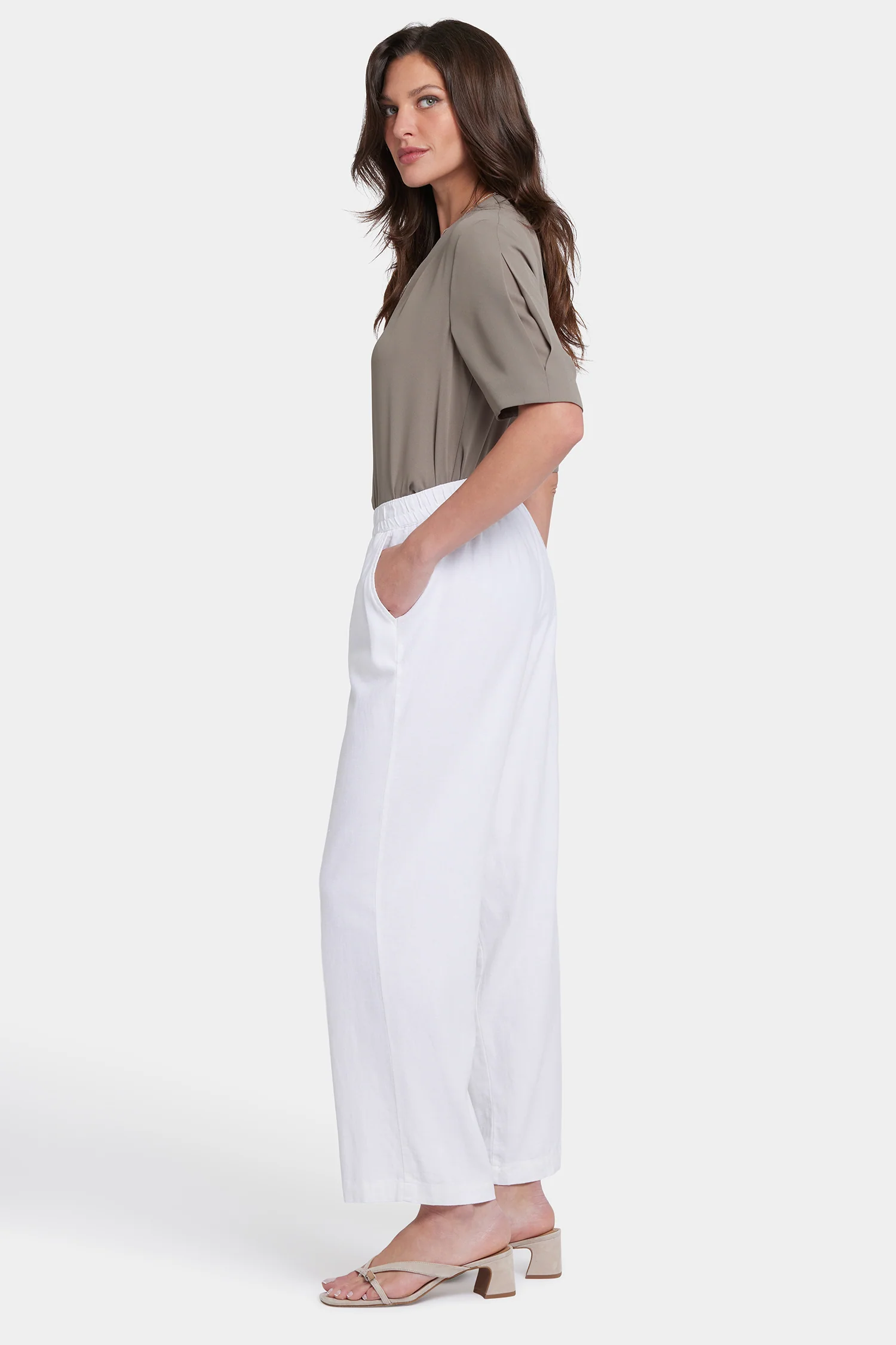 2988-relaxed-drawstring-pull-on-pants-white-1.webp