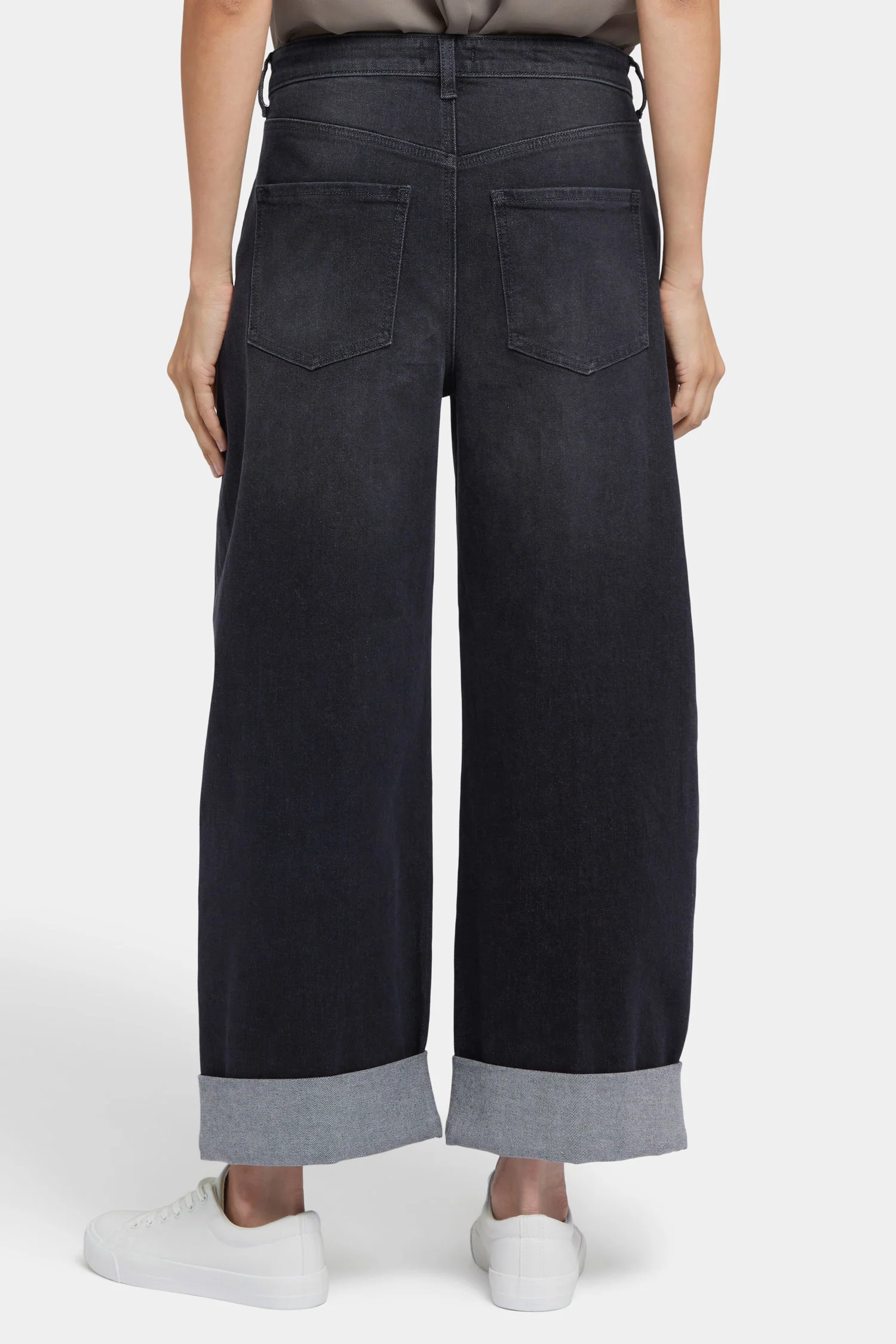 3056-renee-baggy-wide-leg-jeans-murcia-peaks-1.webp